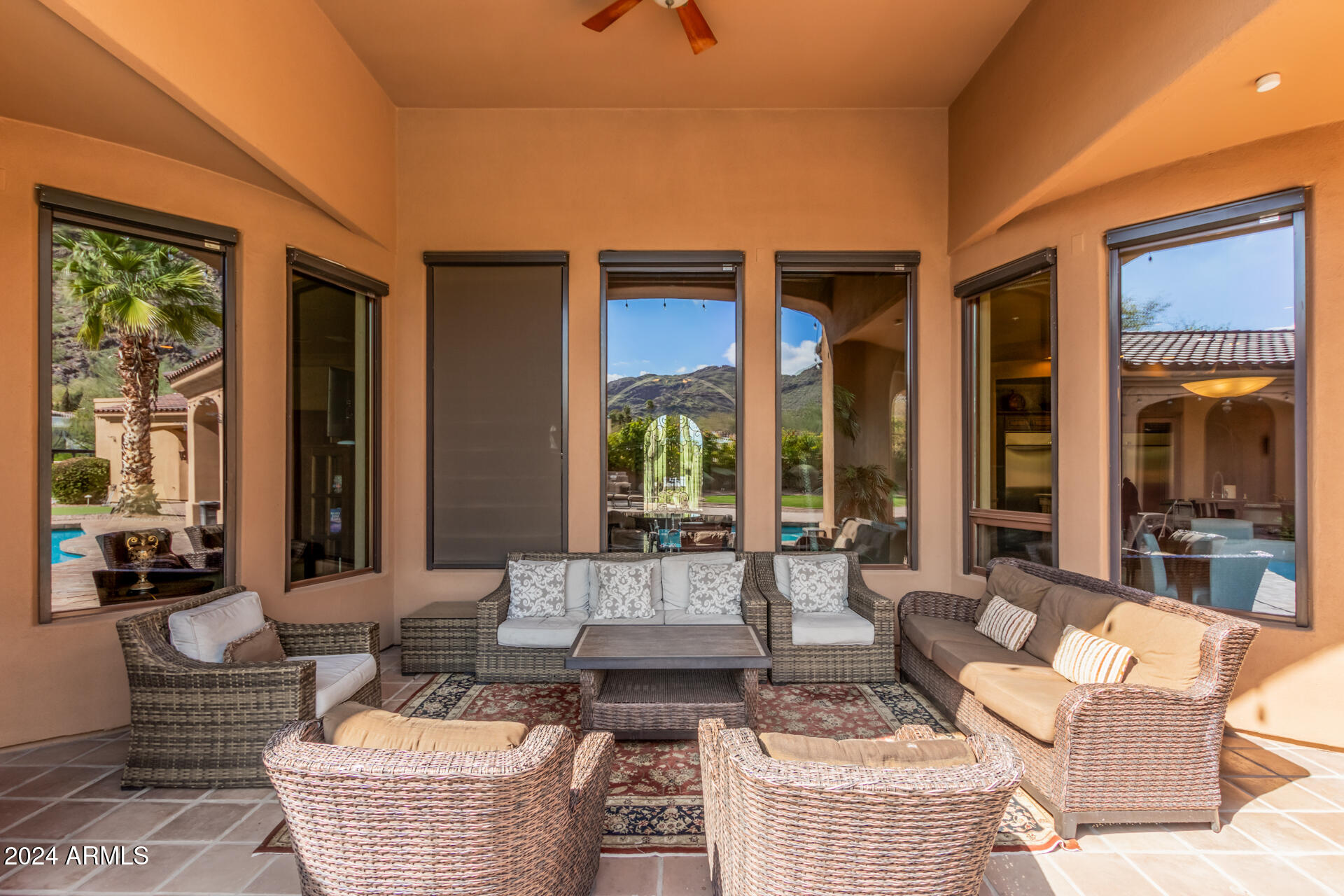 5339 E ROYAL PALM Road