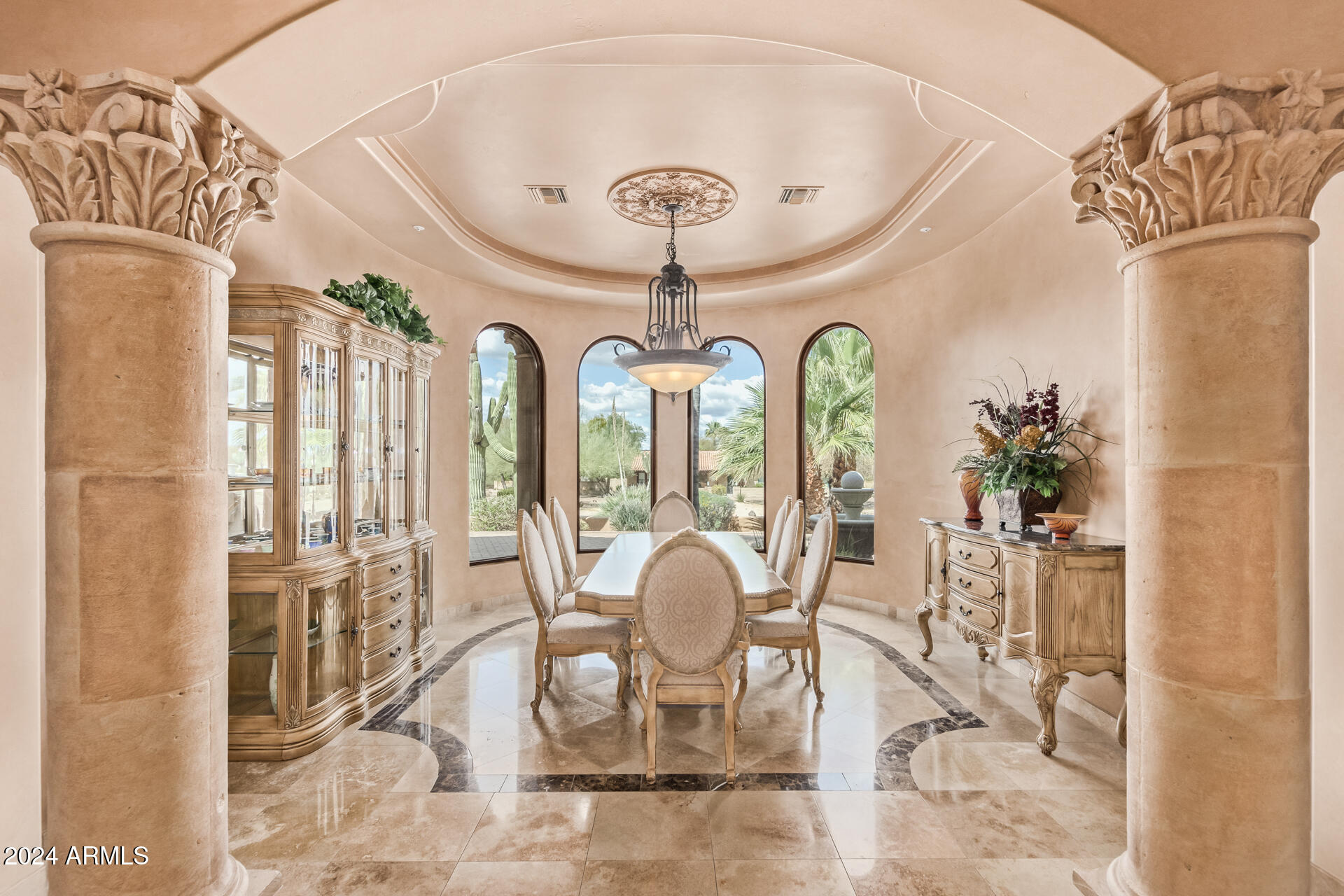 5339 E ROYAL PALM Road