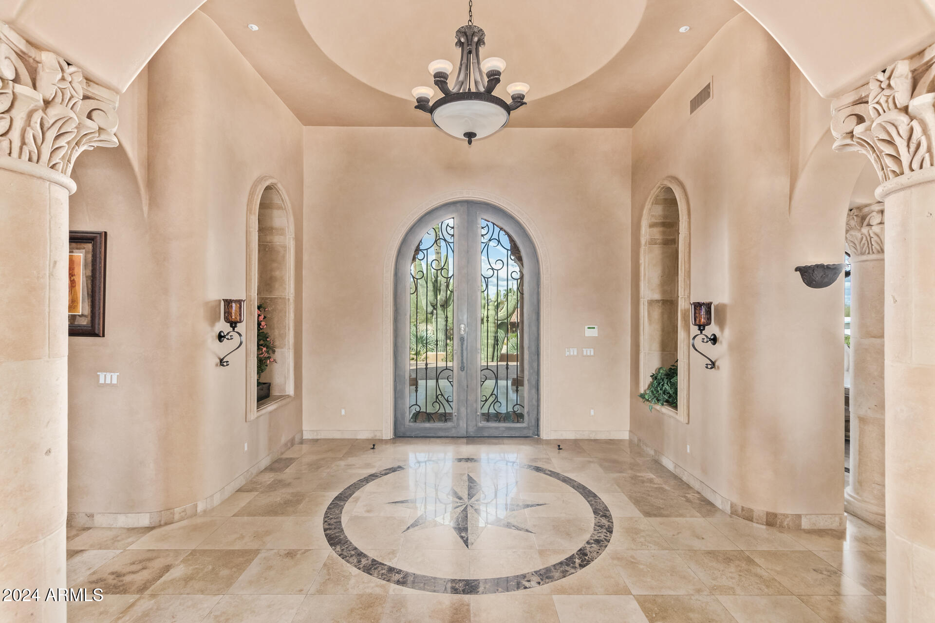 5339 E ROYAL PALM Road