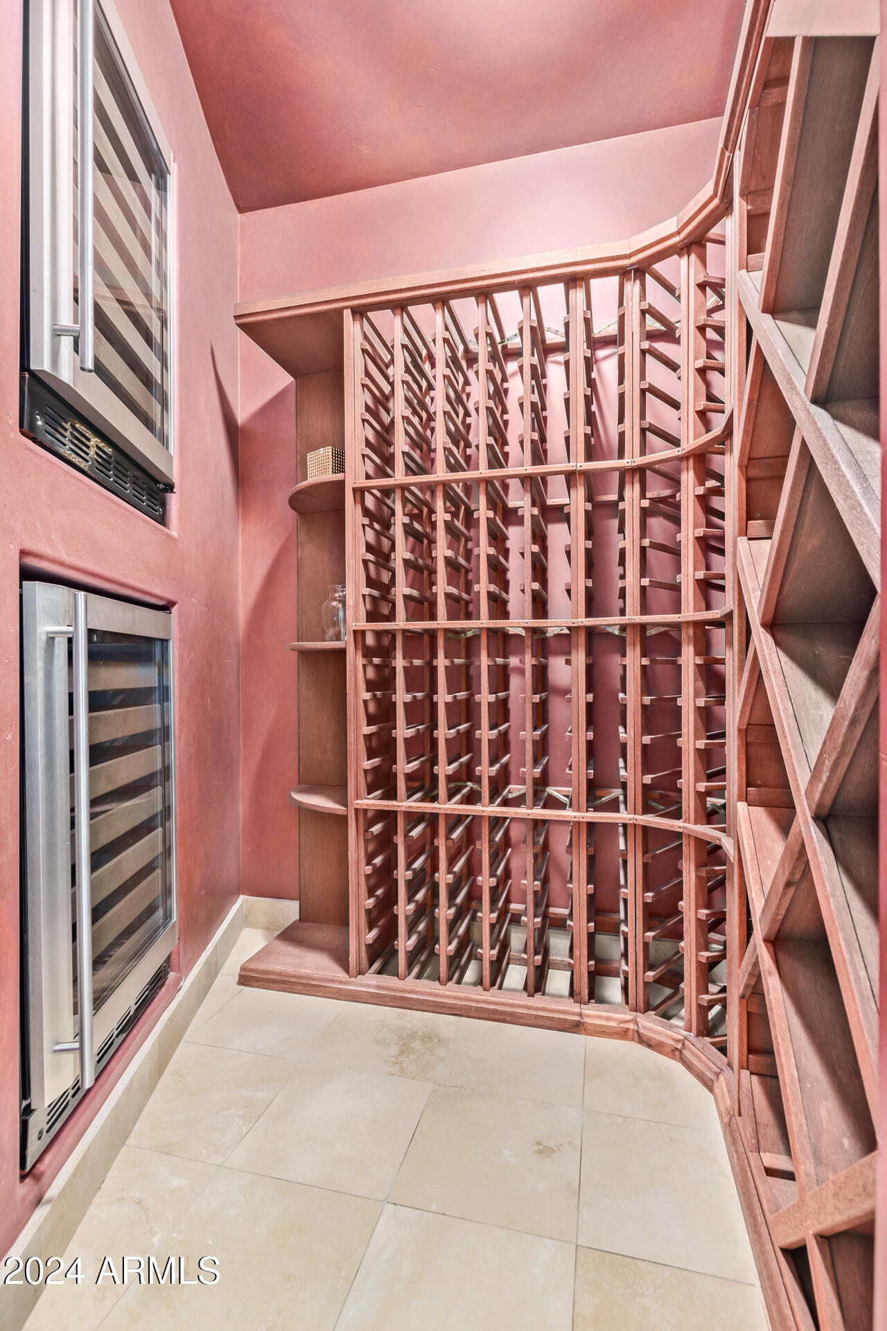 5339 E ROYAL PALM Road