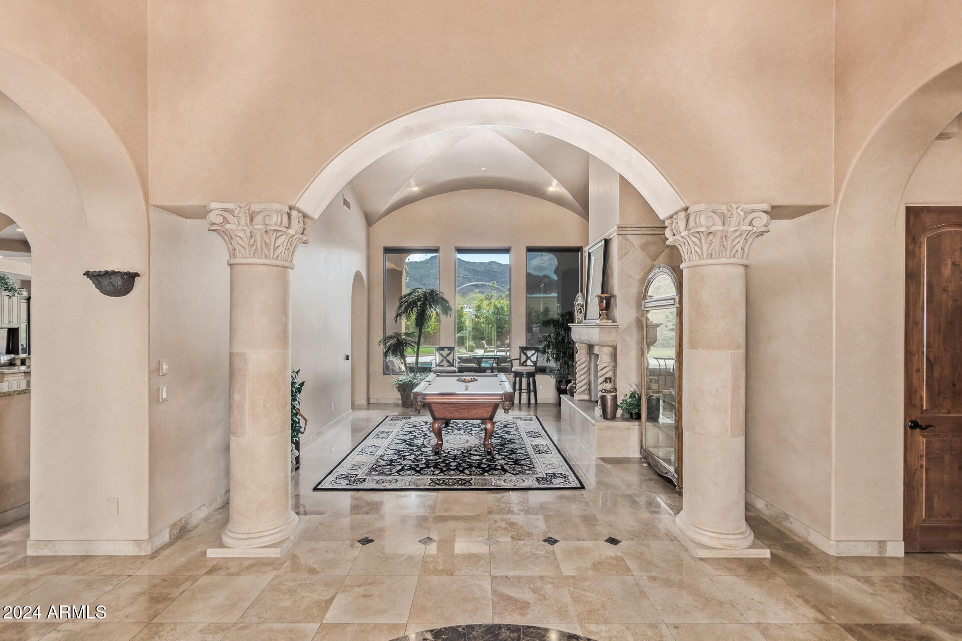 5339 E ROYAL PALM Road