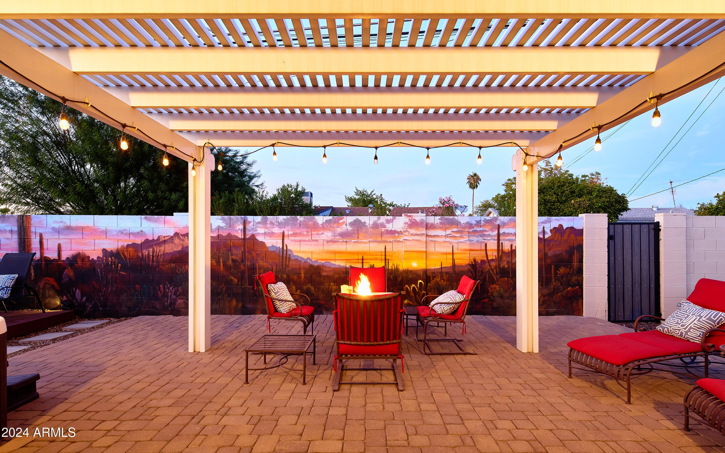 7702 E VERDE Lane