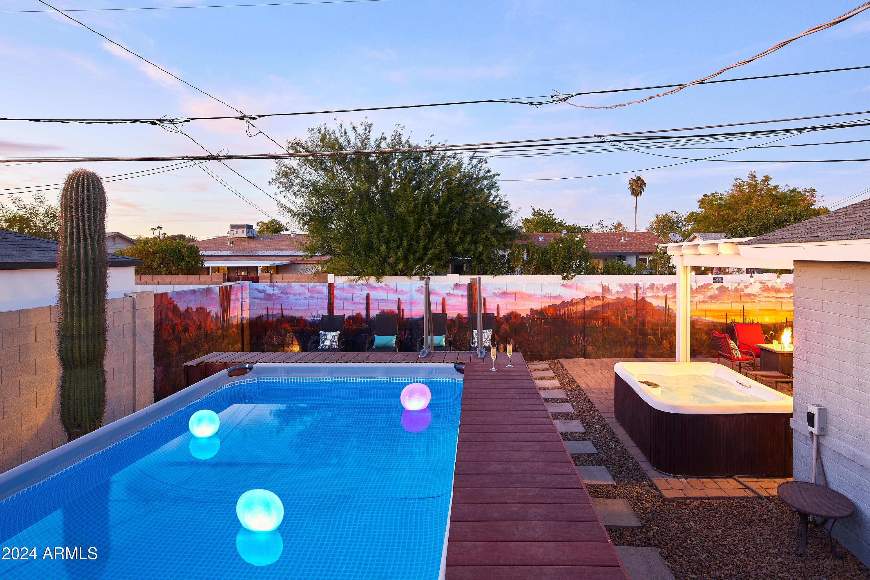 7702 E VERDE Lane