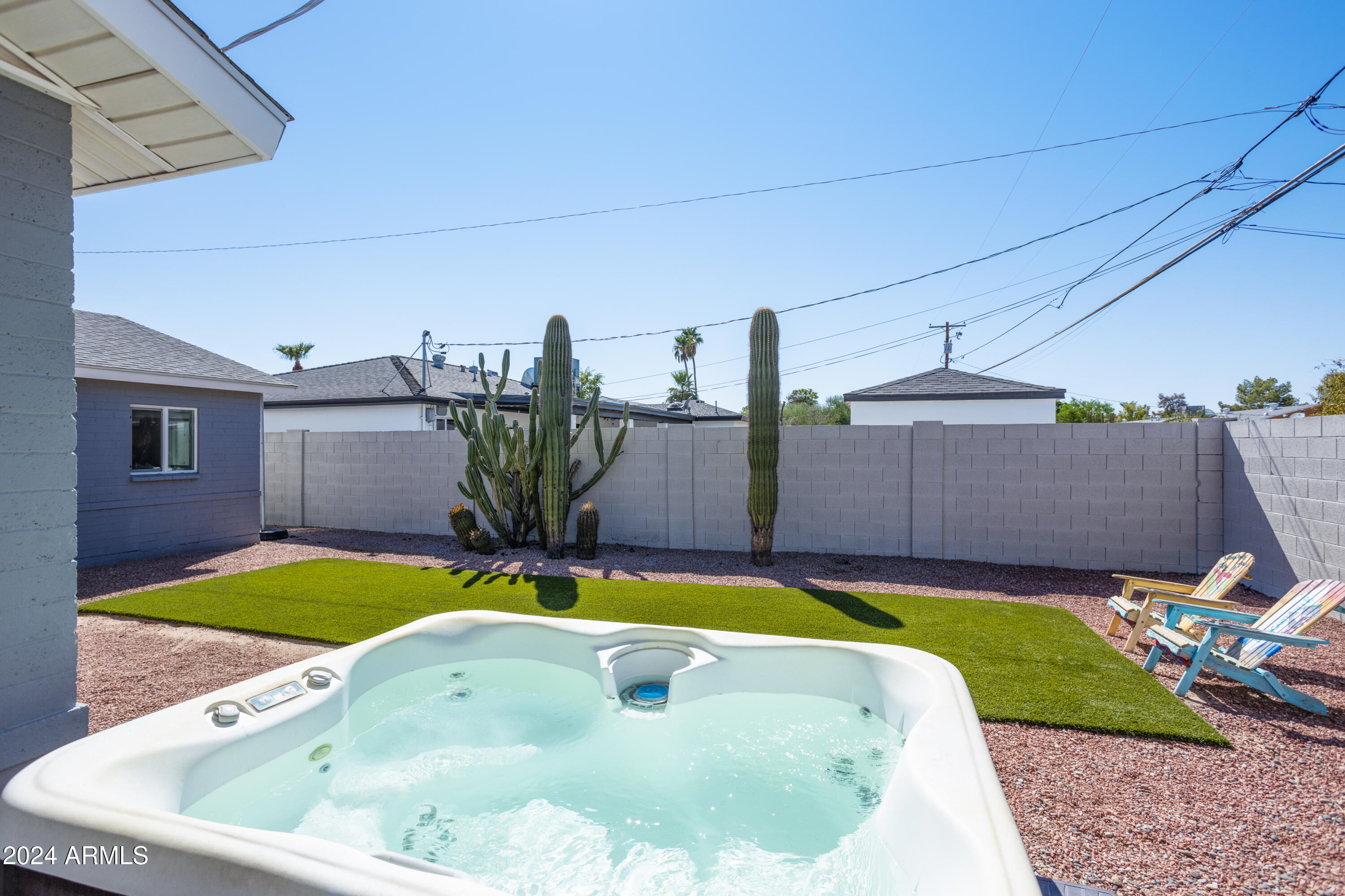 7702 E VERDE Lane