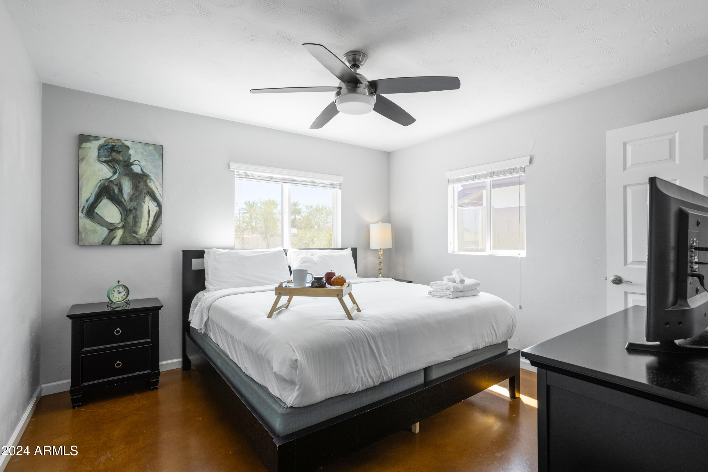 7702 E VERDE Lane