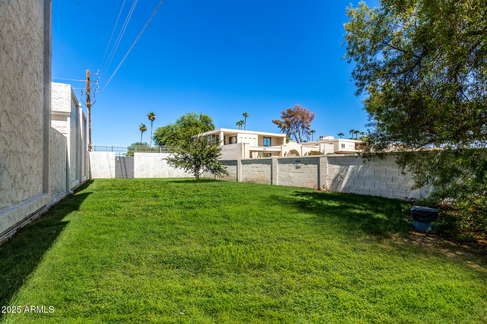 8576 E INDIAN SCHOOL Road, UNIT B
