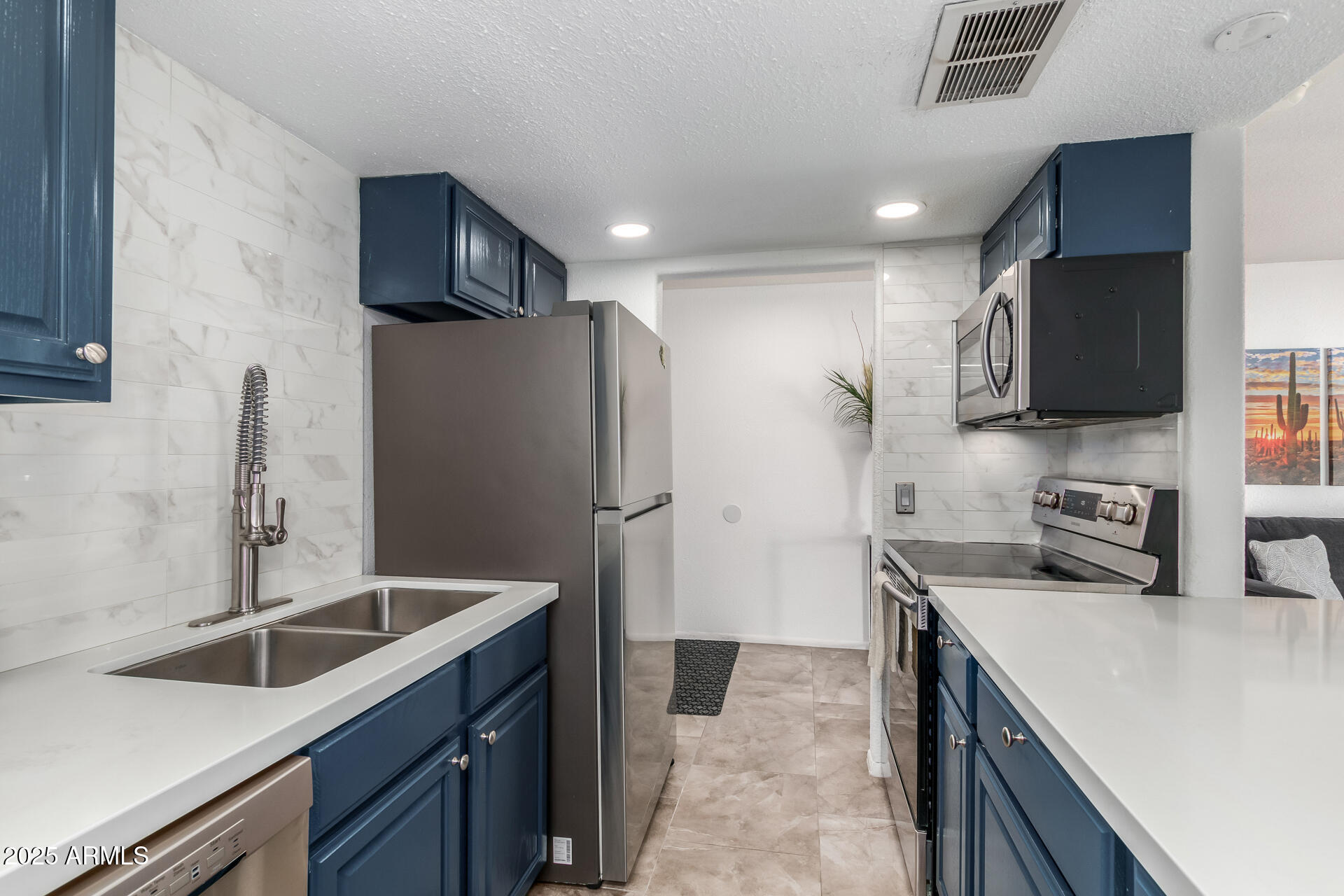 8576 E INDIAN SCHOOL Road, UNIT B