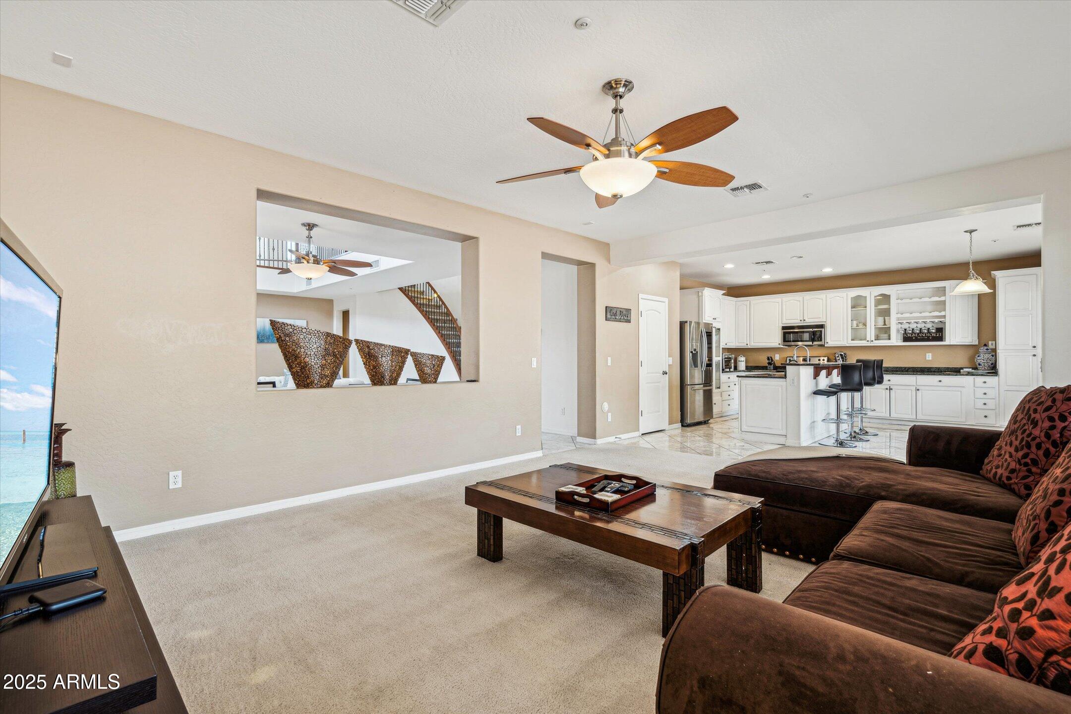 9042 W PINNACLE VISTA Drive