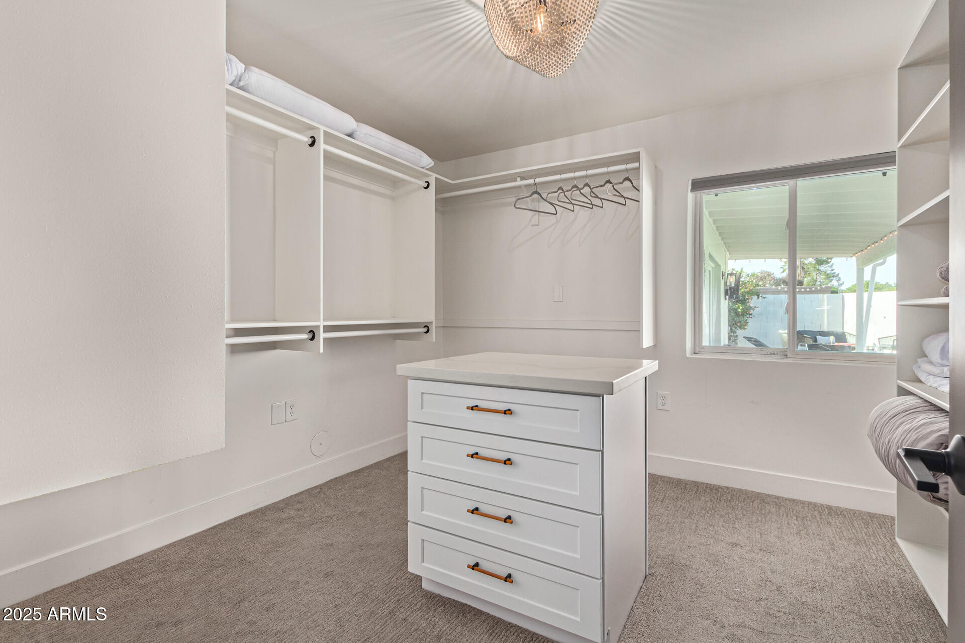 5202 E KAREN Drive