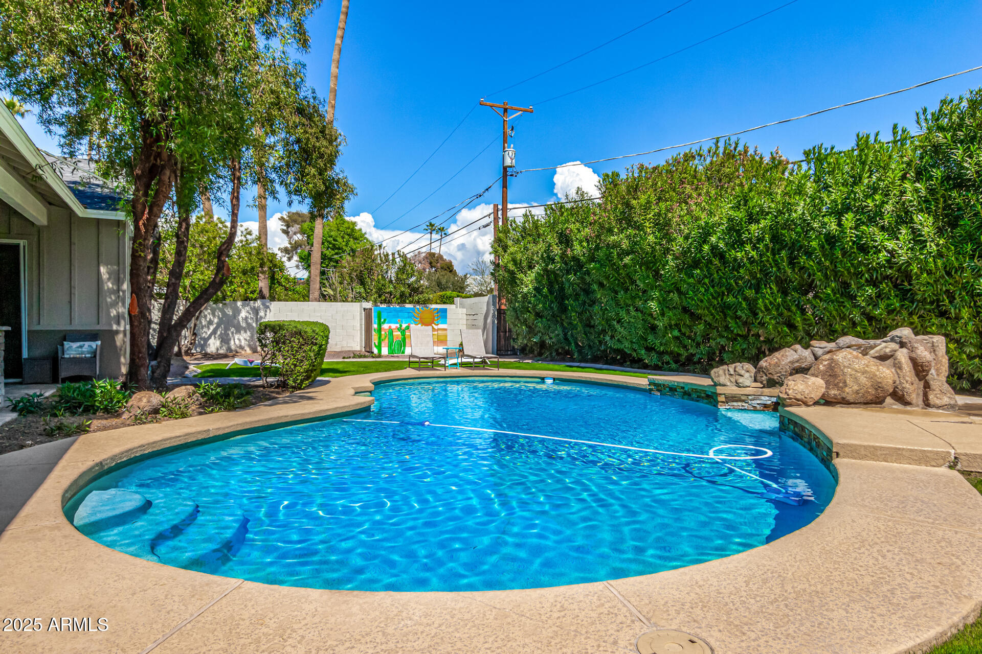 4227 N 68TH Street