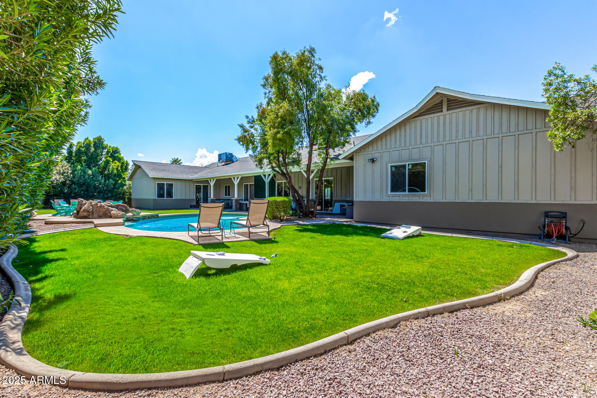 4227 N 68TH Street