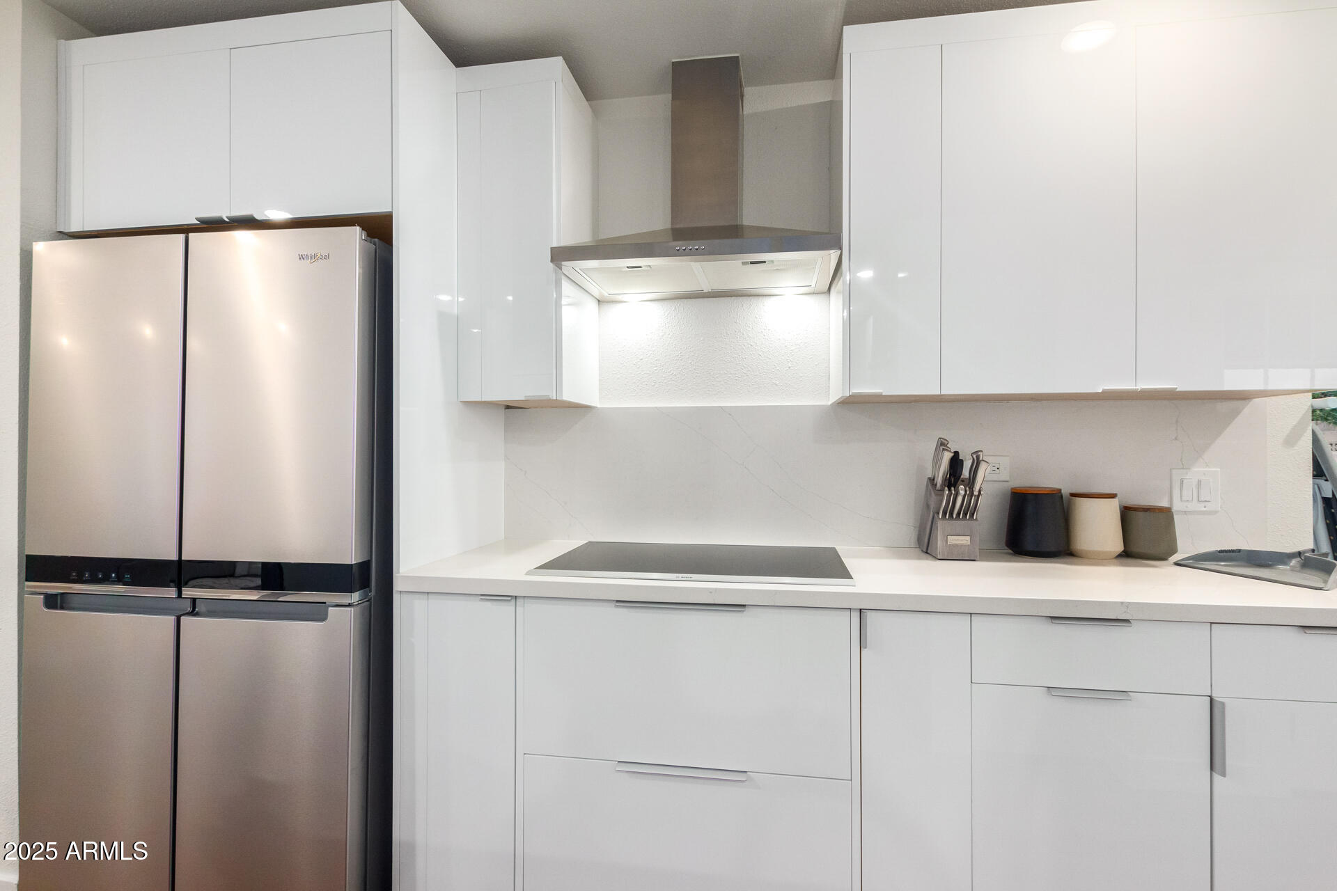 8537 E CLARENDON Avenue