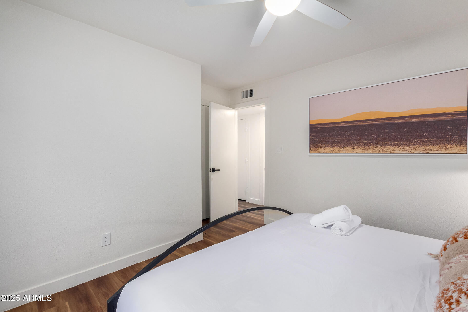 8537 E CLARENDON Avenue