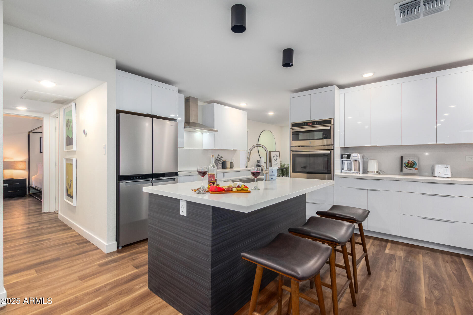 8537 E CLARENDON Avenue