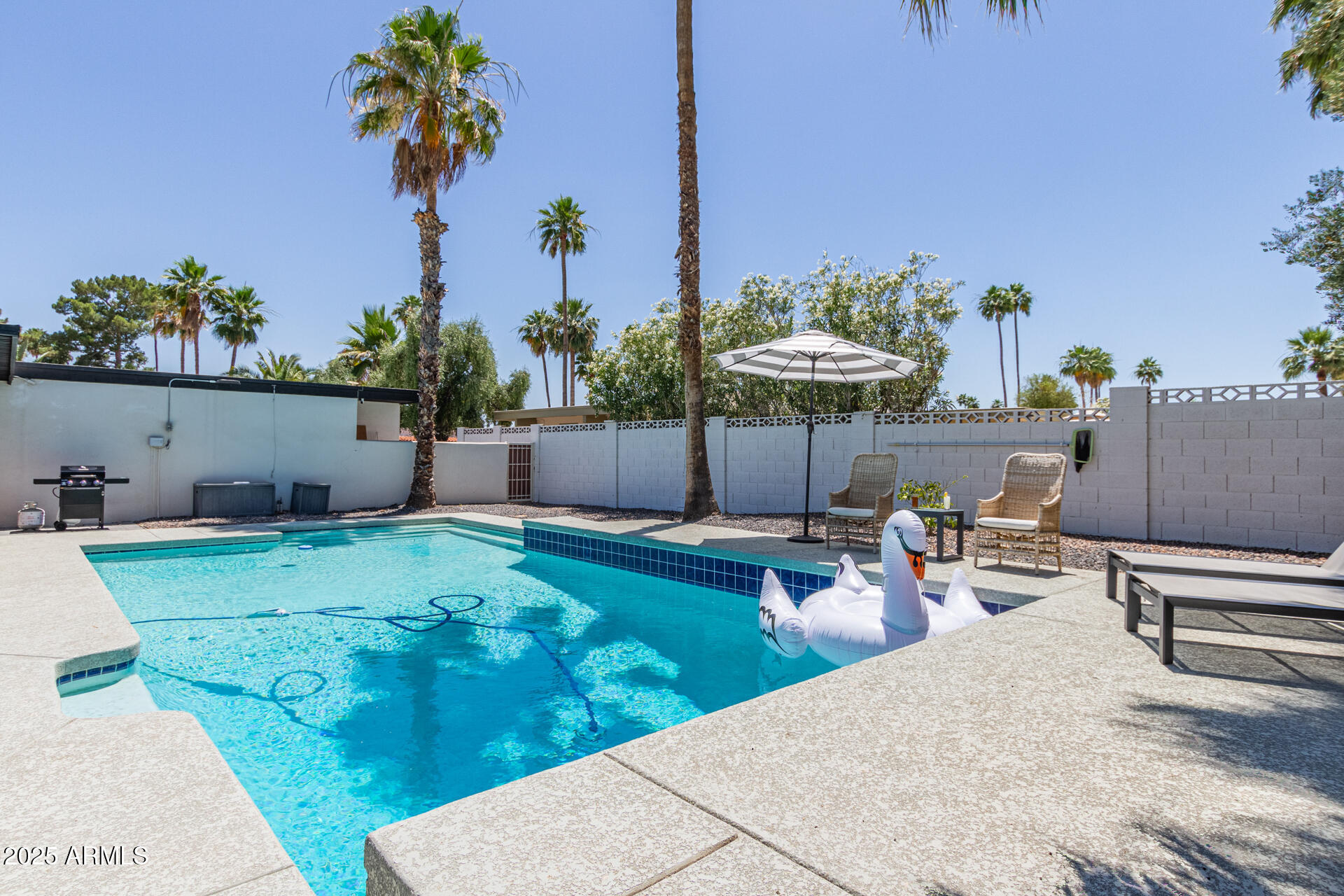 6612 E PRESIDIO Road