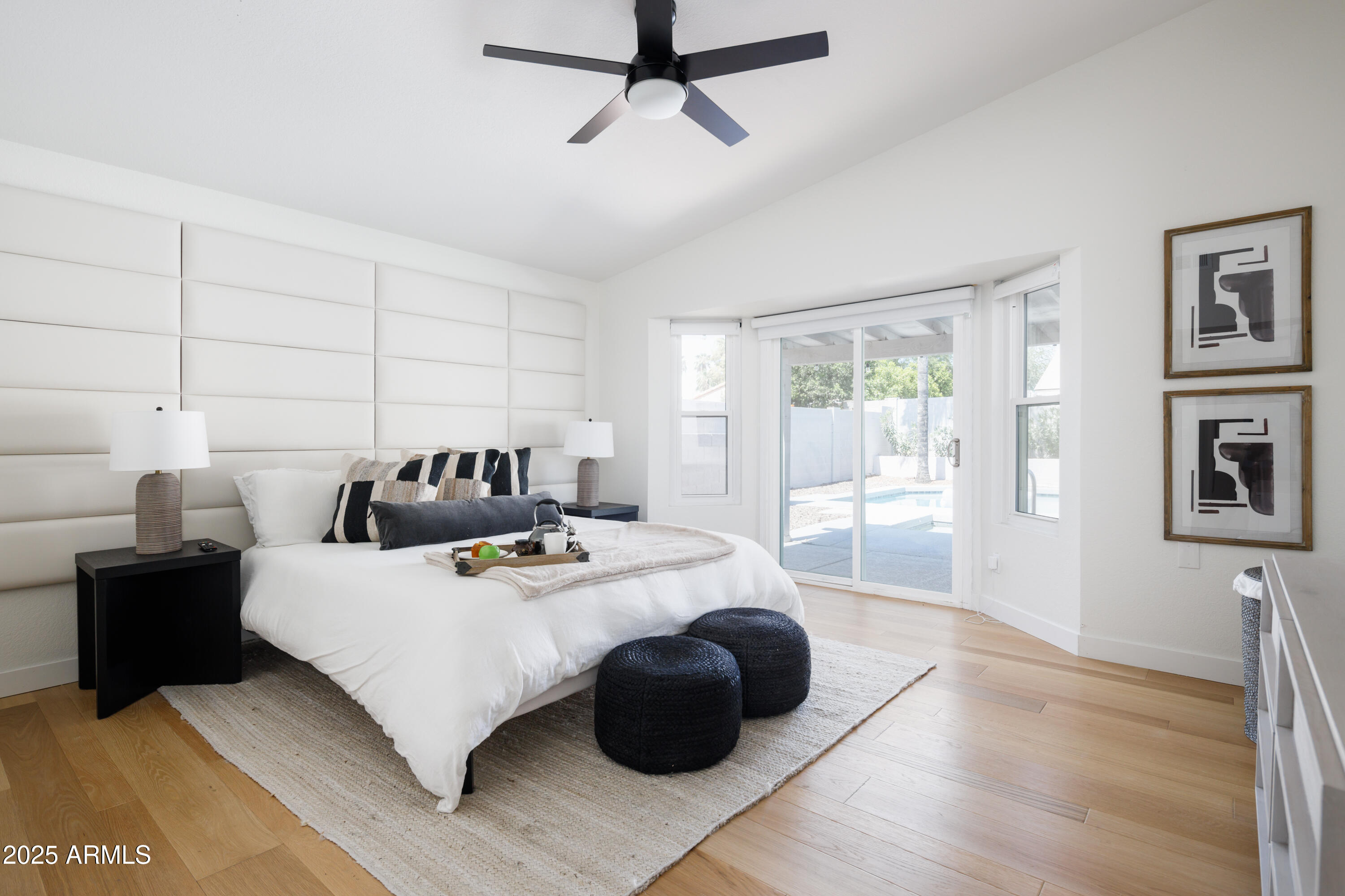 5502 E GRANDVIEW Road