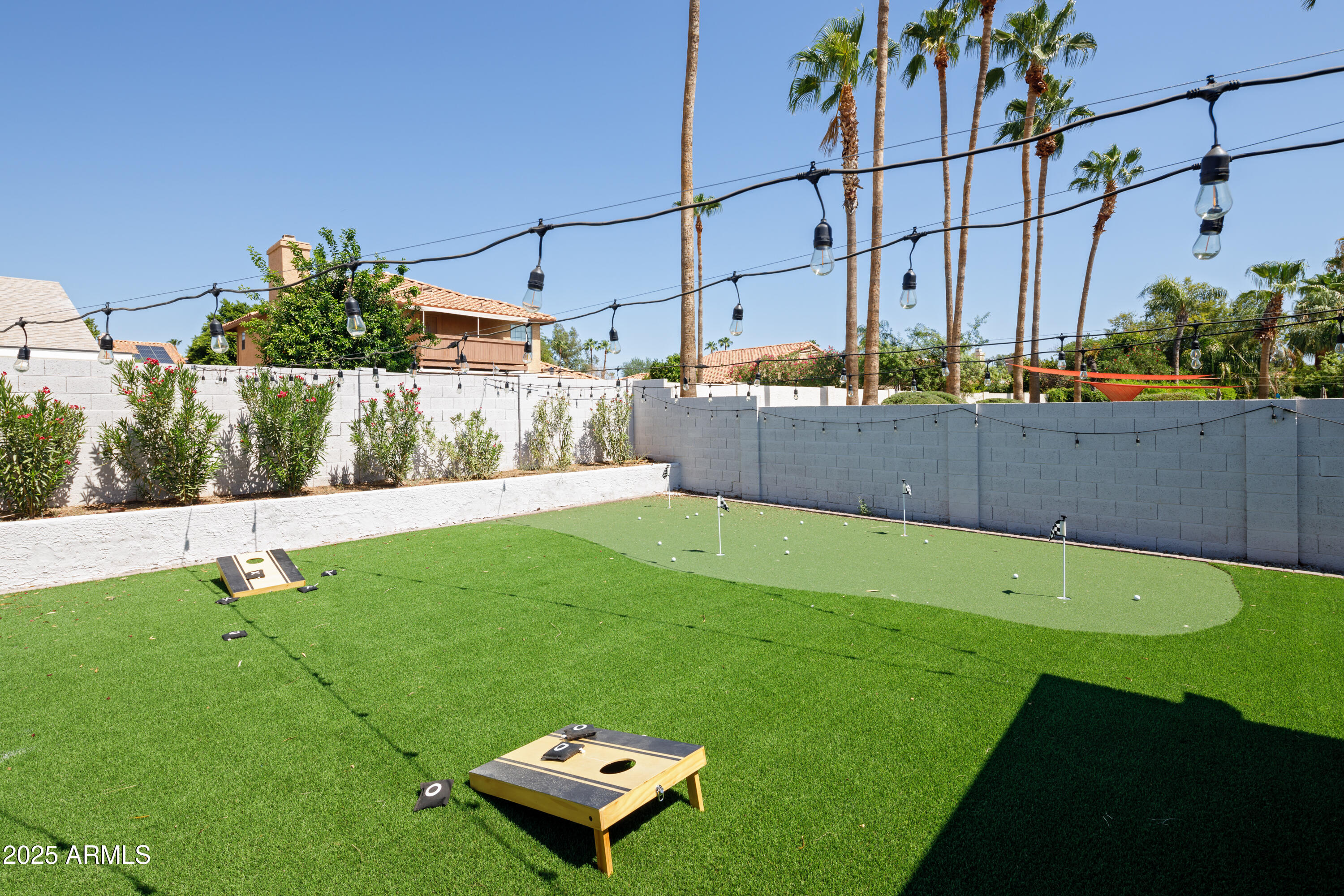 5502 E GRANDVIEW Road