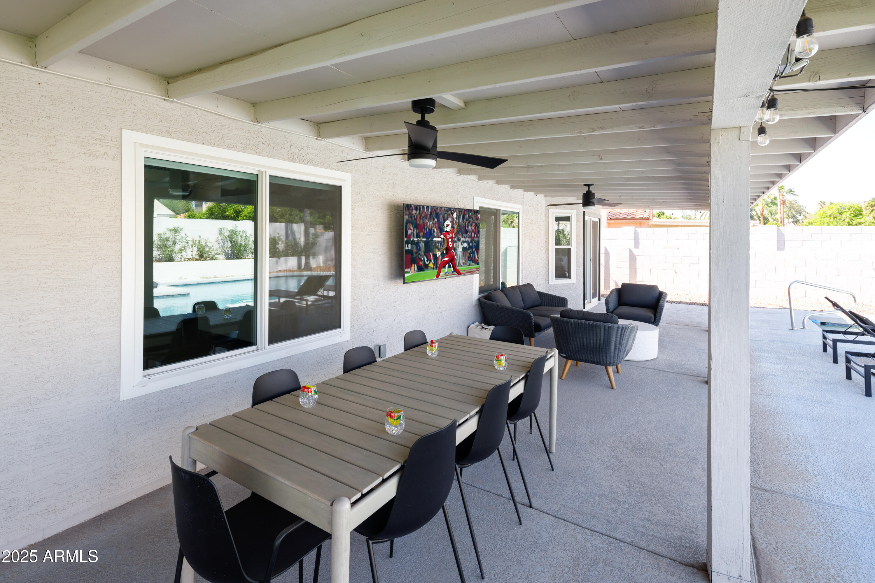 5502 E GRANDVIEW Road