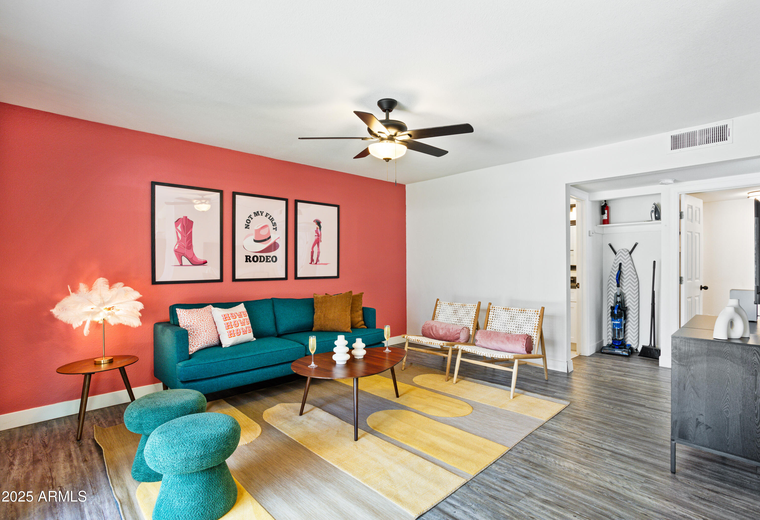 4625 N 73RD Street, 1001