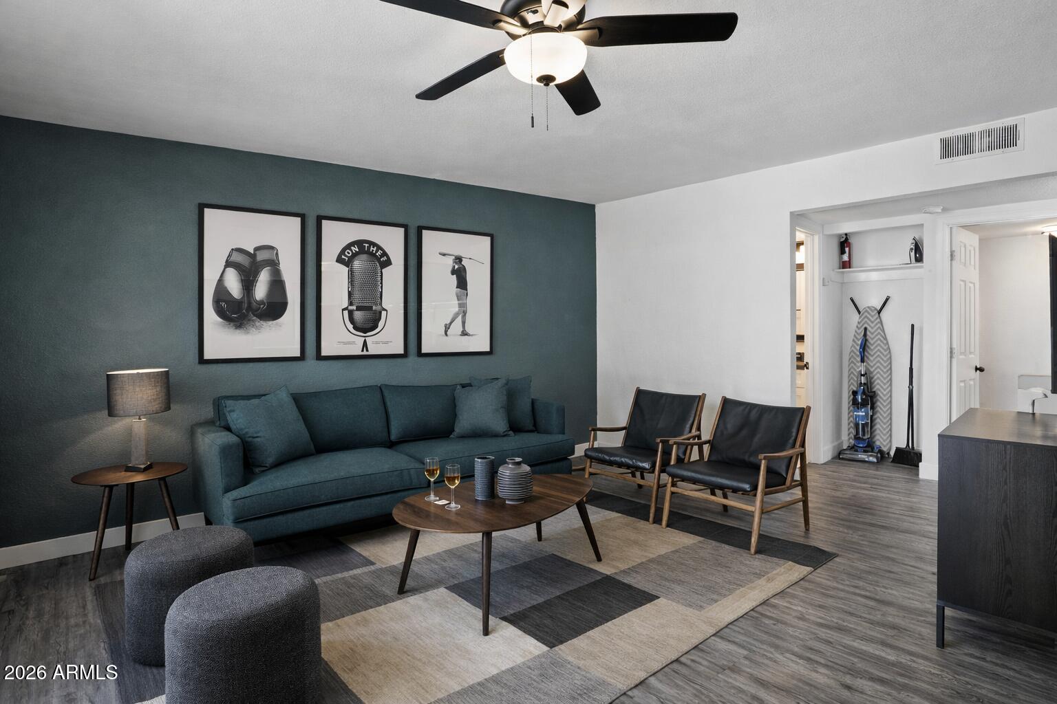 4625 N 73RD Street, 1001