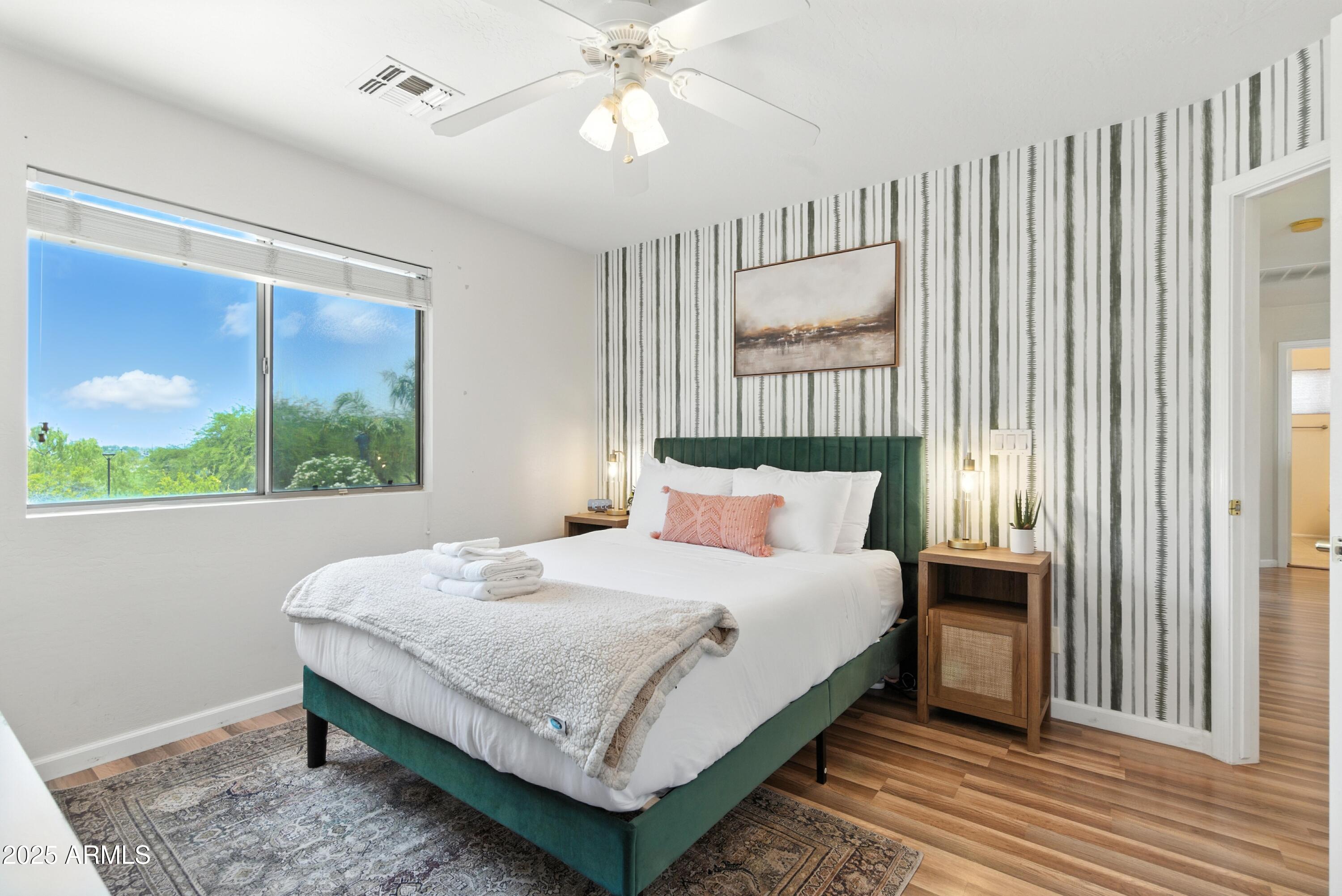 8083 E MICHELLE Drive