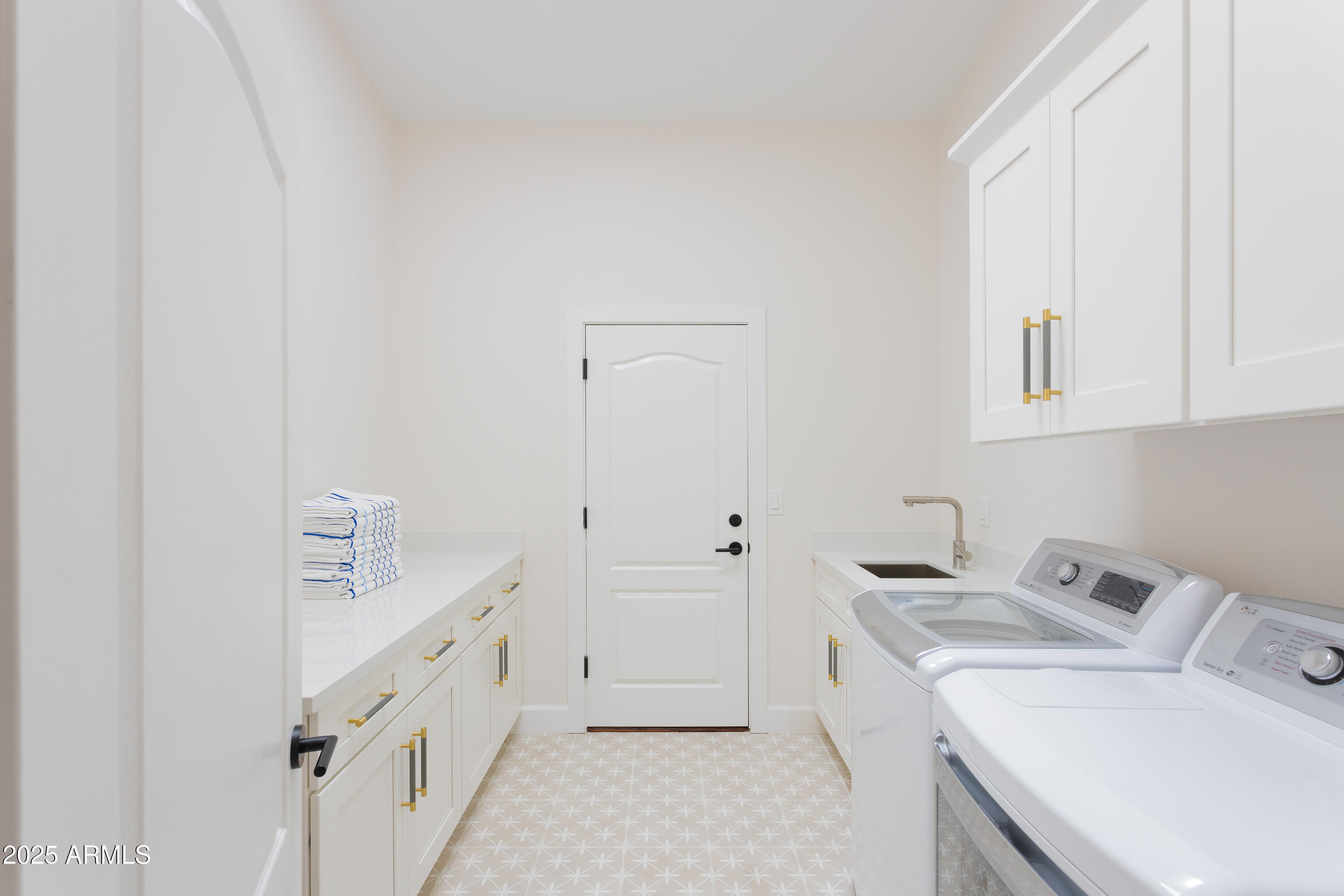 12225 E CORTEZ Drive