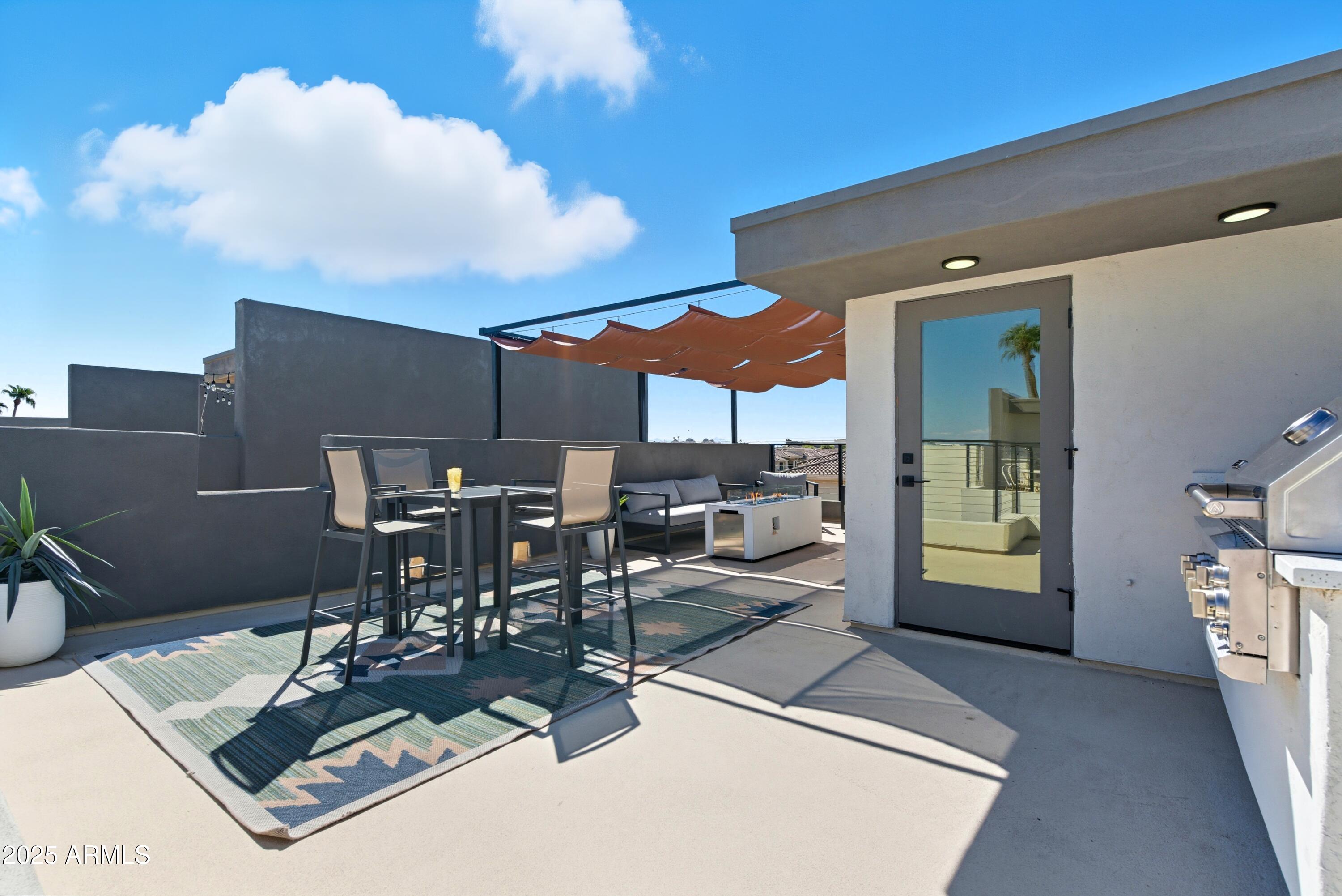 1501 N MILLER Road, 1015