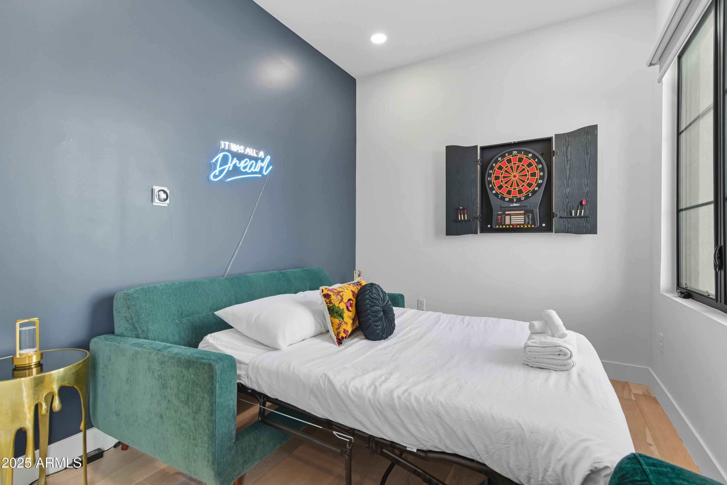 1501 N MILLER Road, 1015