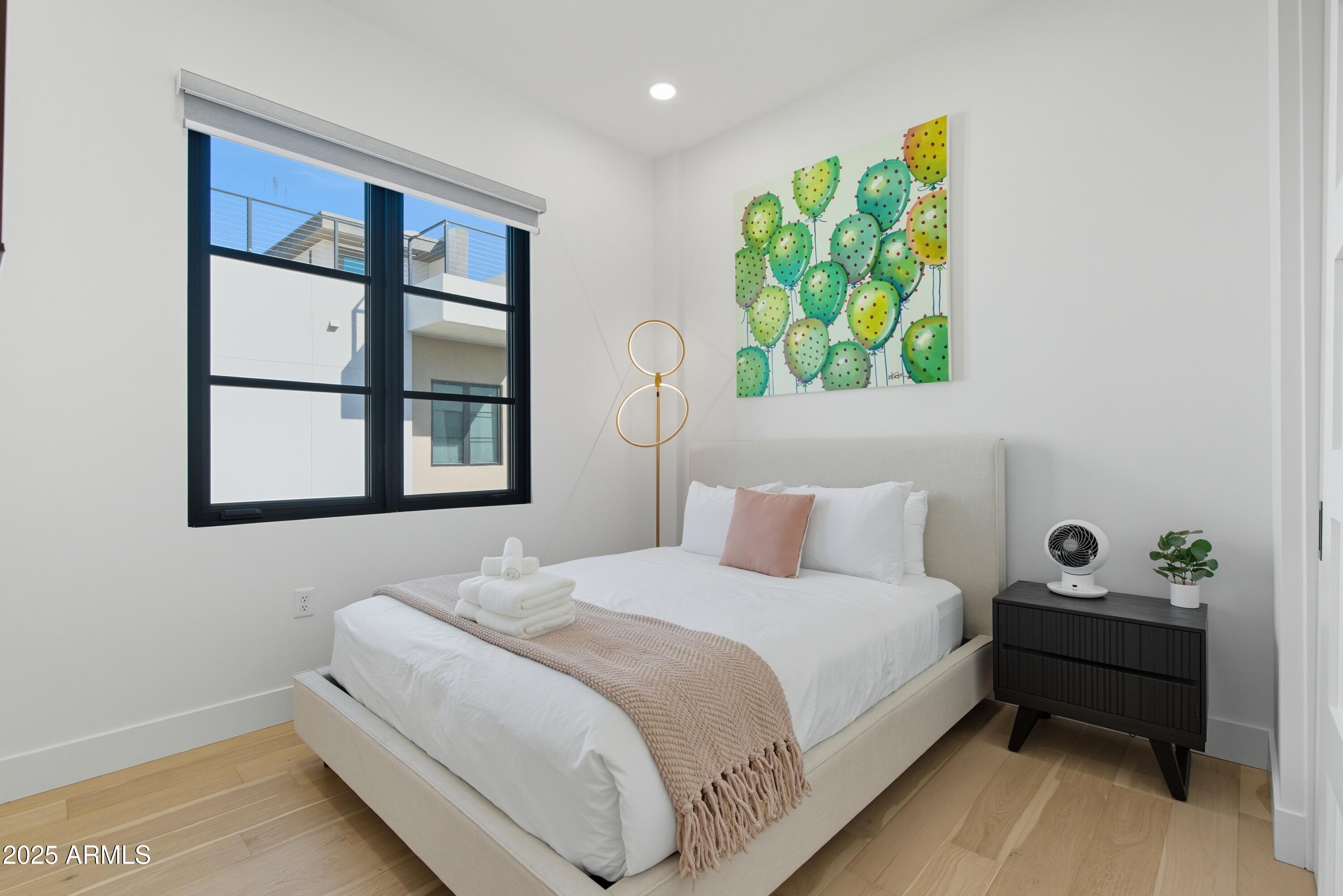 1501 N MILLER Road, 1015