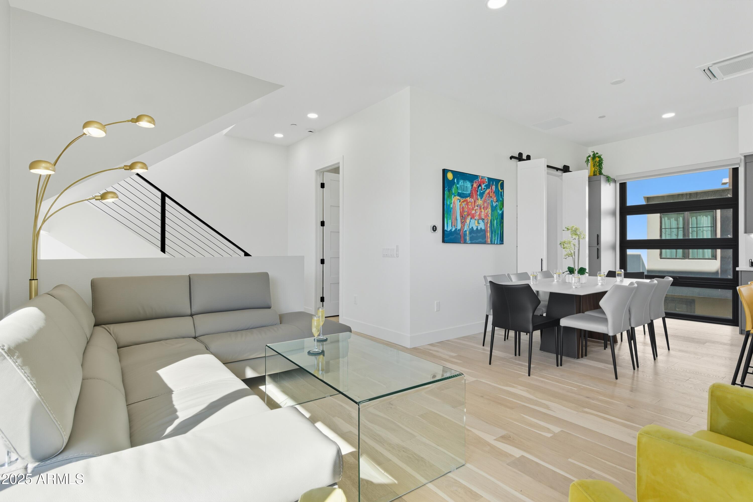 1501 N MILLER Road, 1015