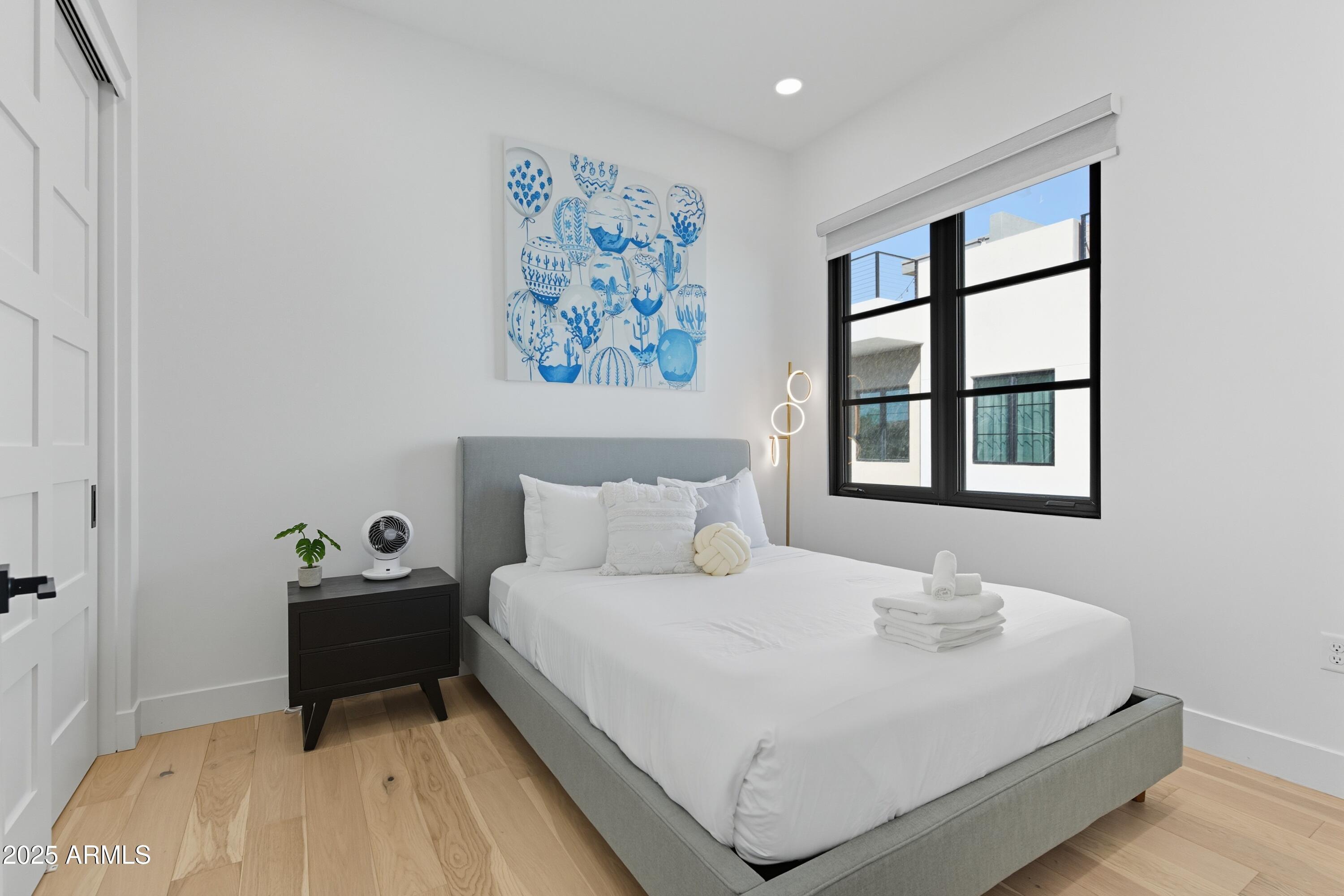 1501 N MILLER Road, 1015