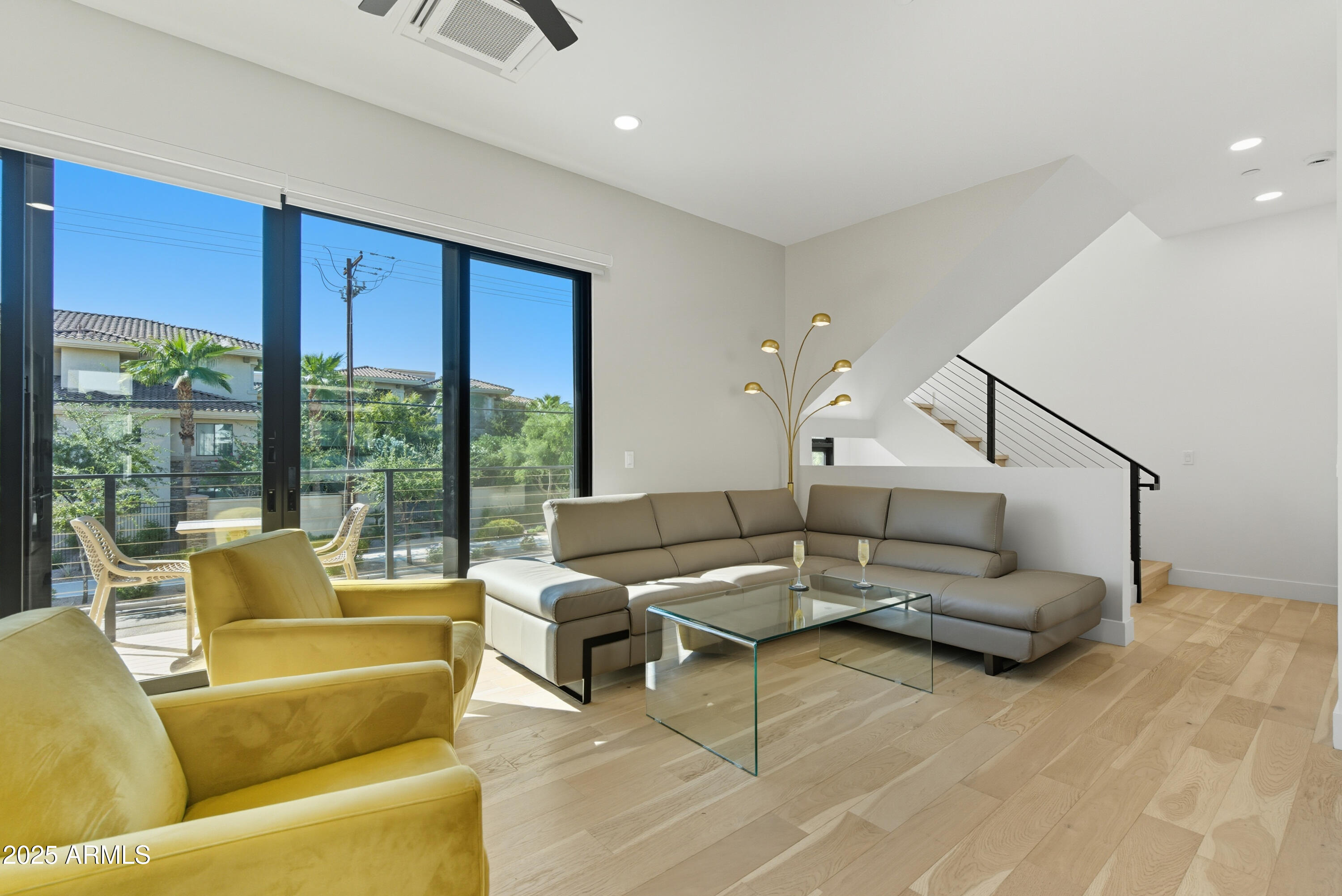 1501 N MILLER Road, 1015