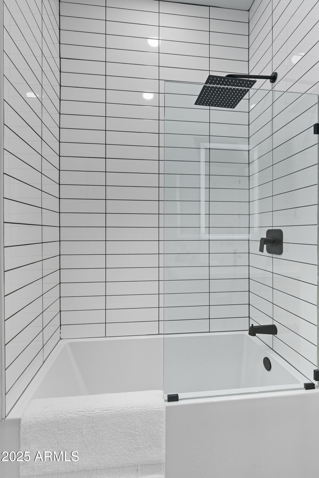 1501 N MILLER Road, 1015