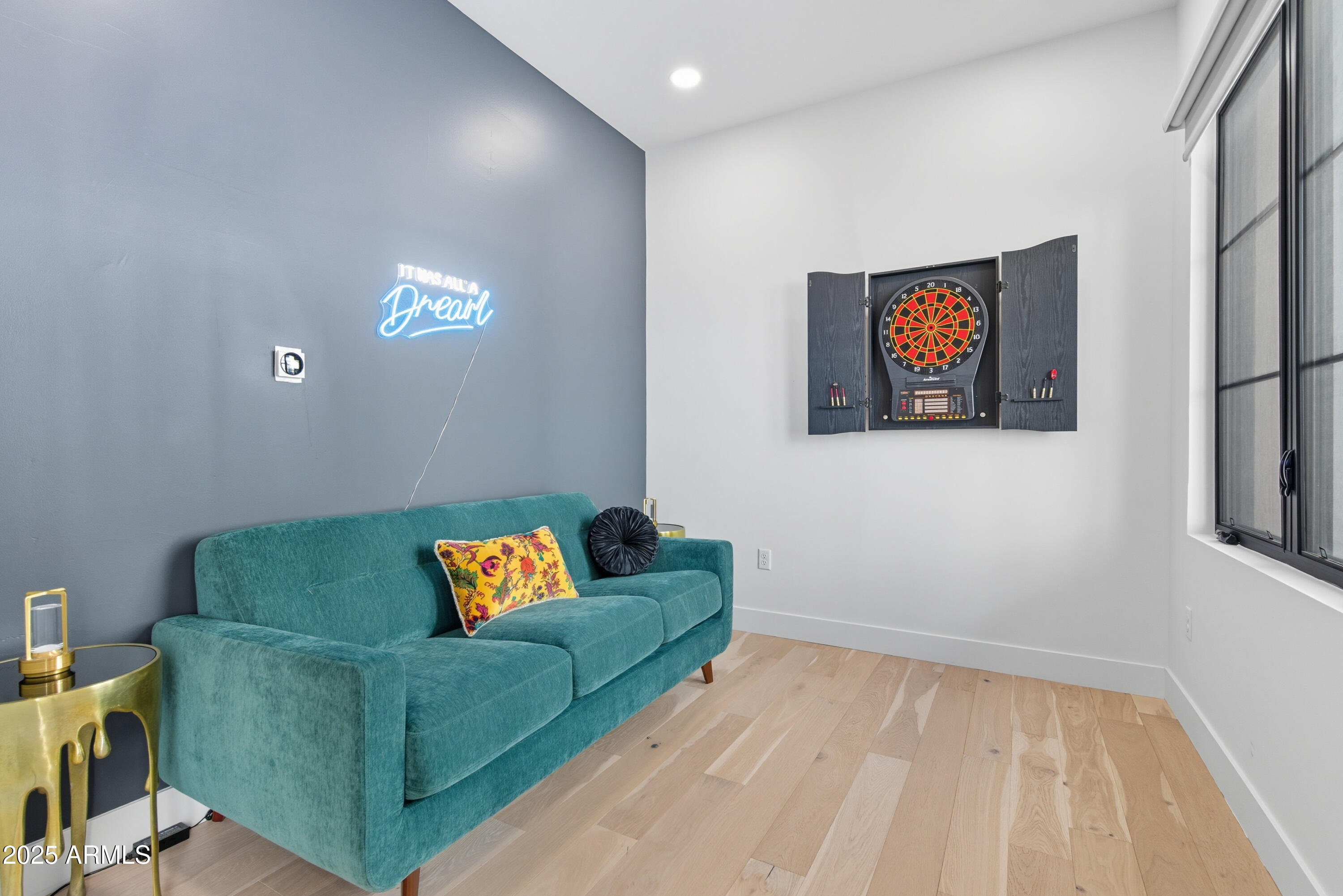 1501 N MILLER Road, 1015