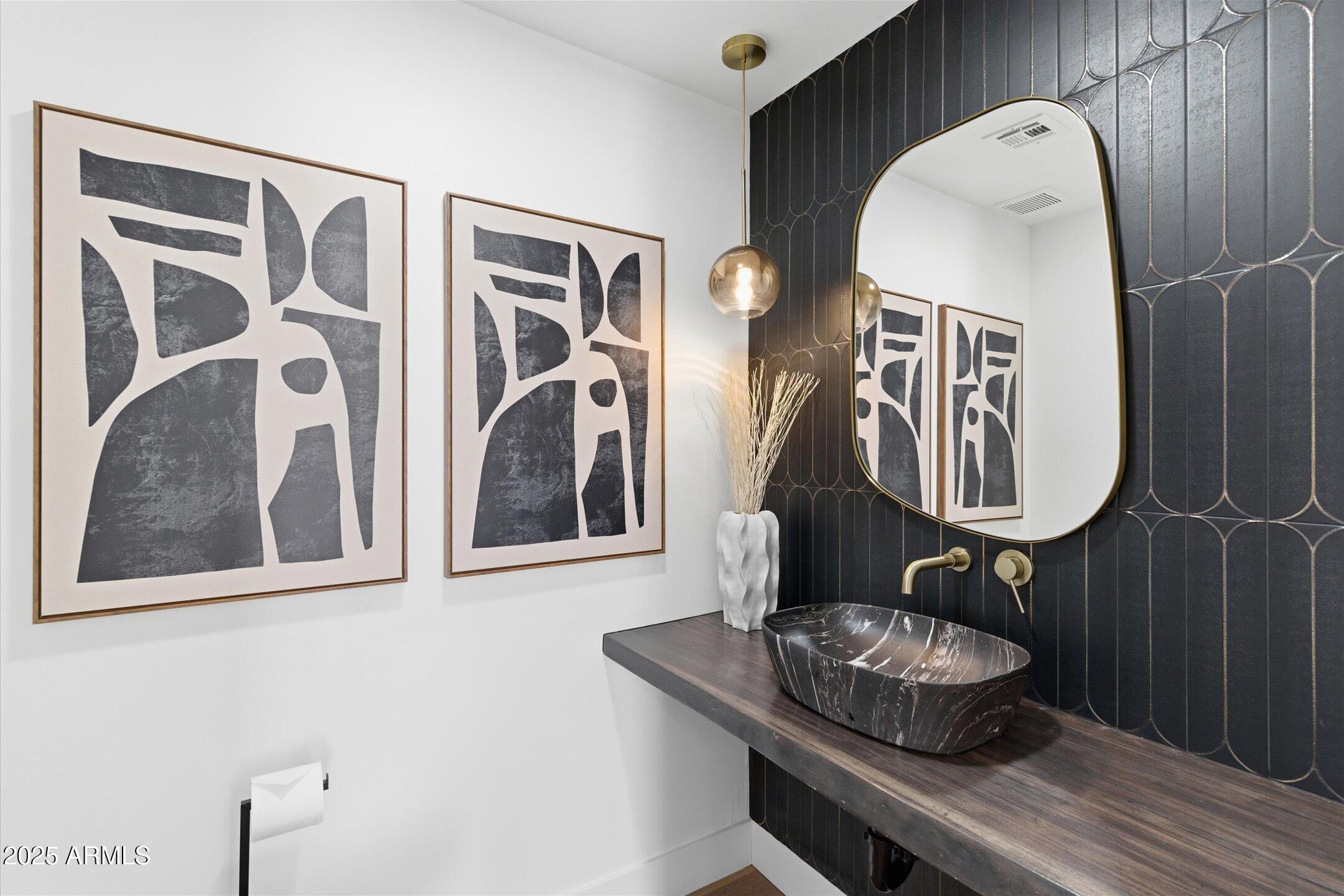 6712 E PERSHING Avenue, Scottsdale