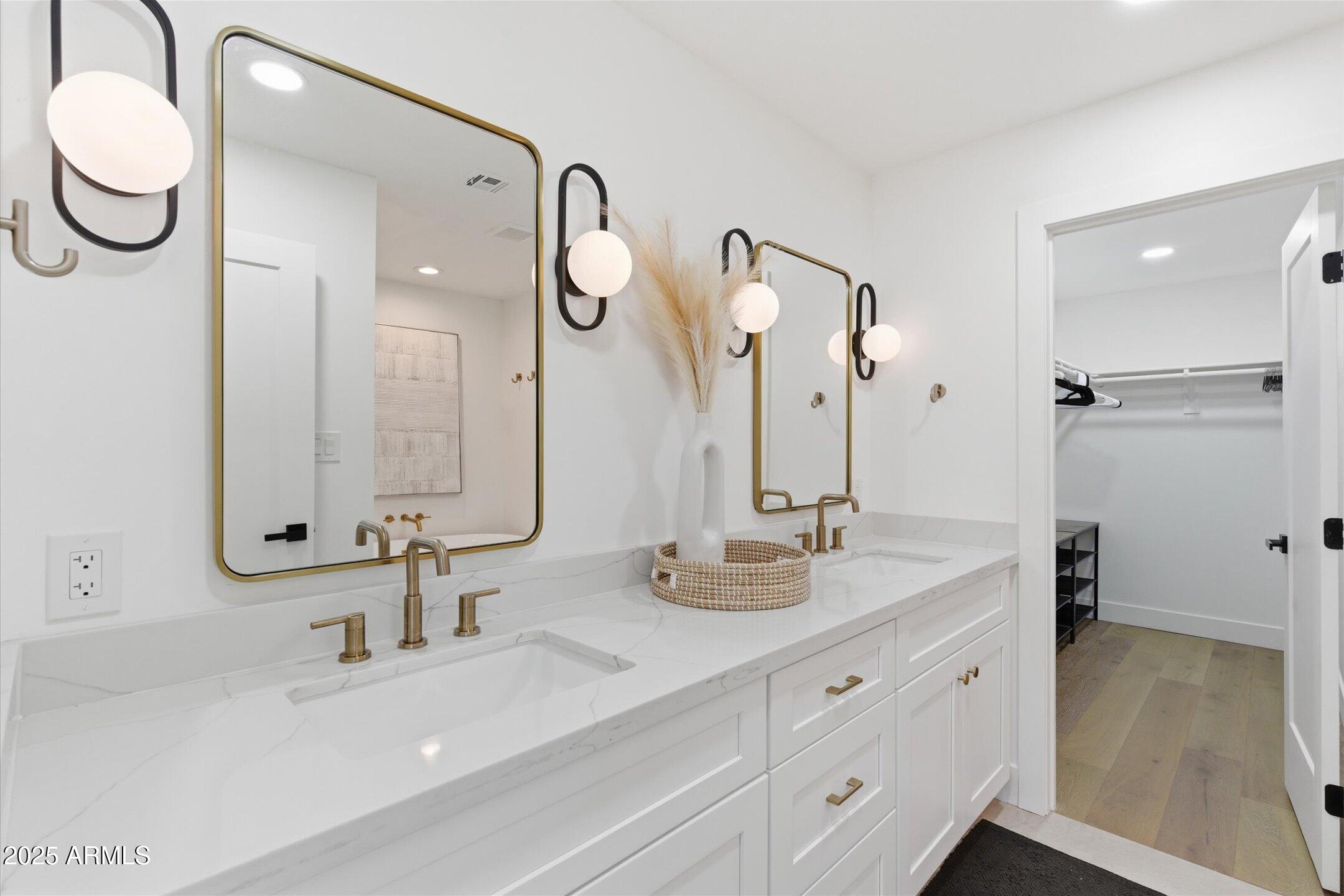 6712 E PERSHING Avenue, Scottsdale