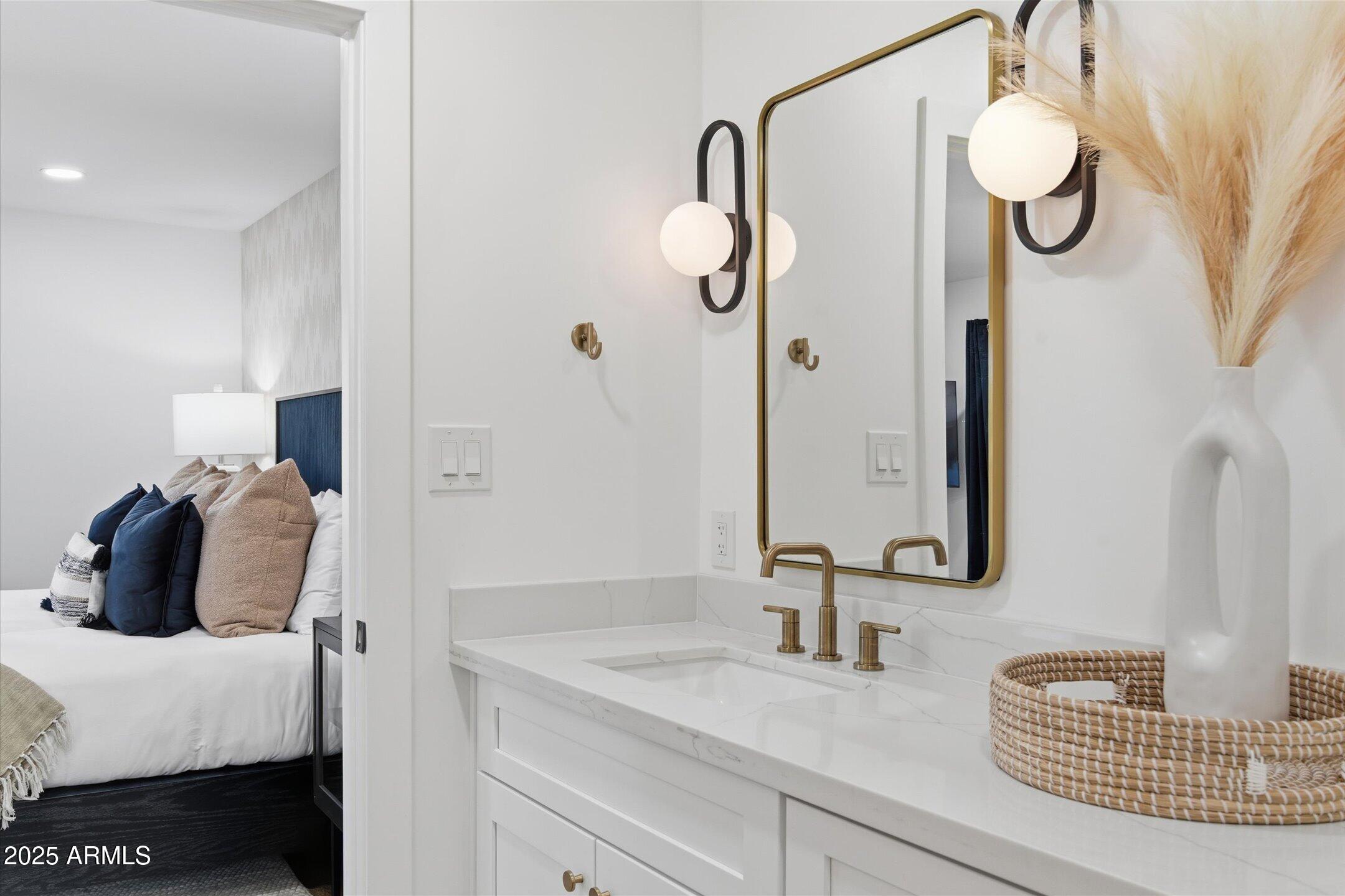 6712 E PERSHING Avenue, Scottsdale