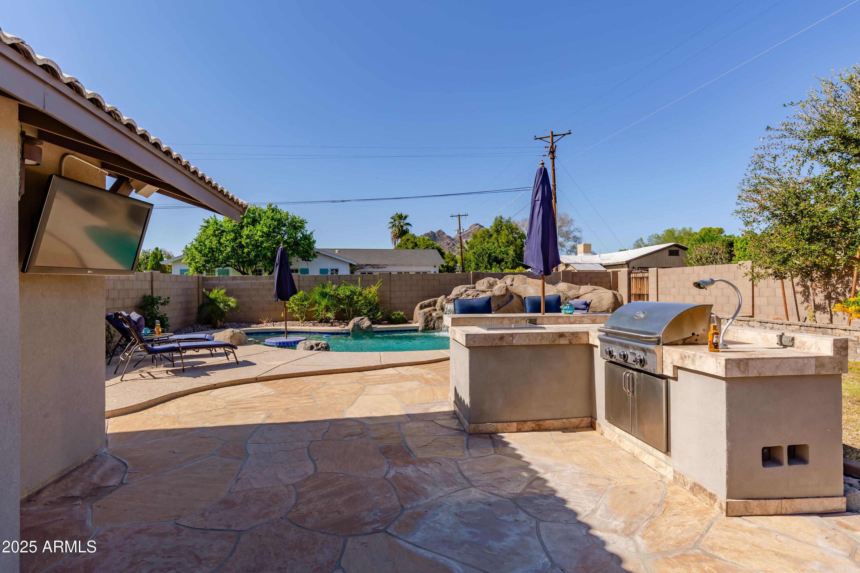6924 E MARIPOSA Drive, Scottsdale