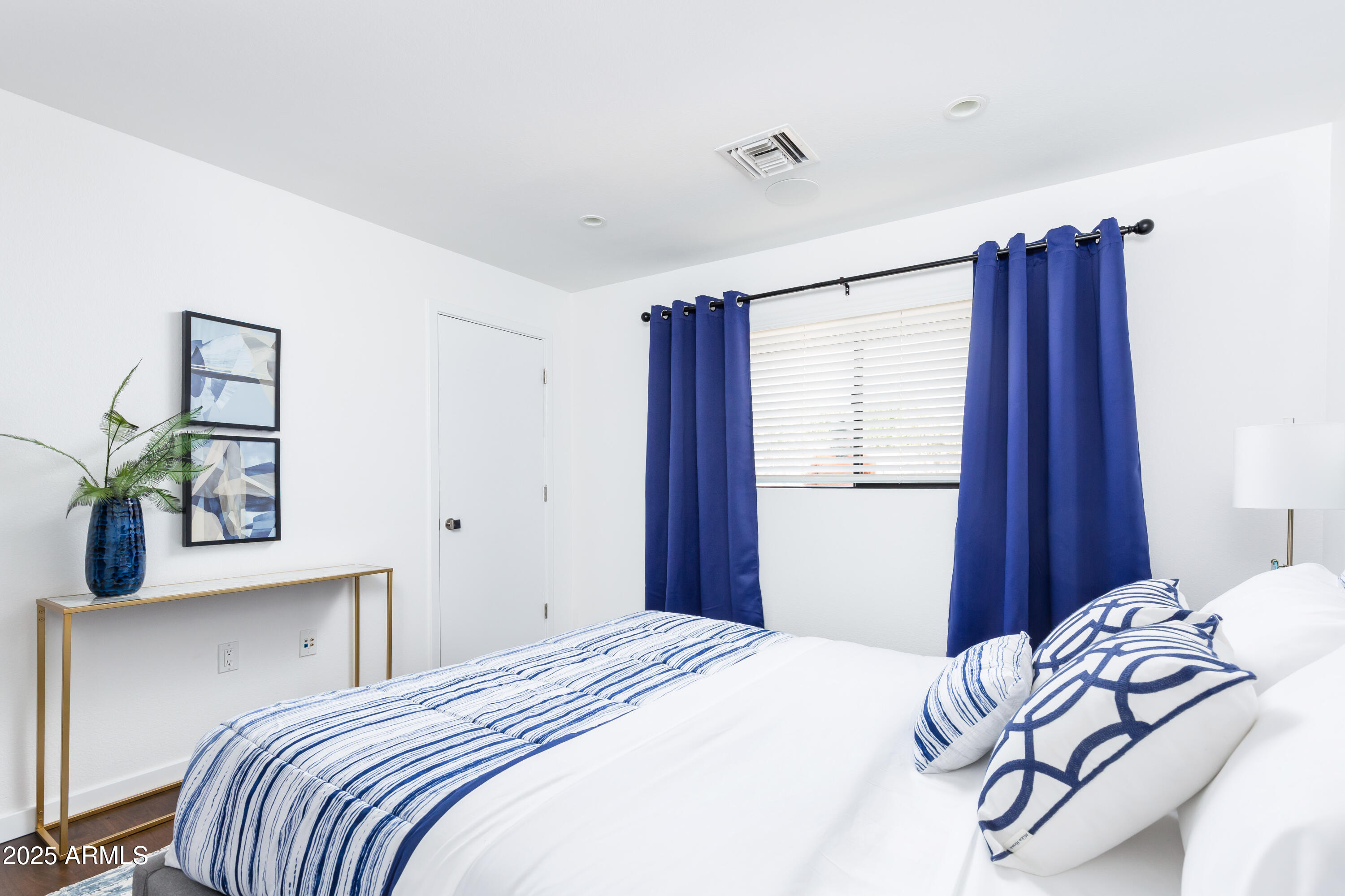 6924 E MARIPOSA Drive, Scottsdale