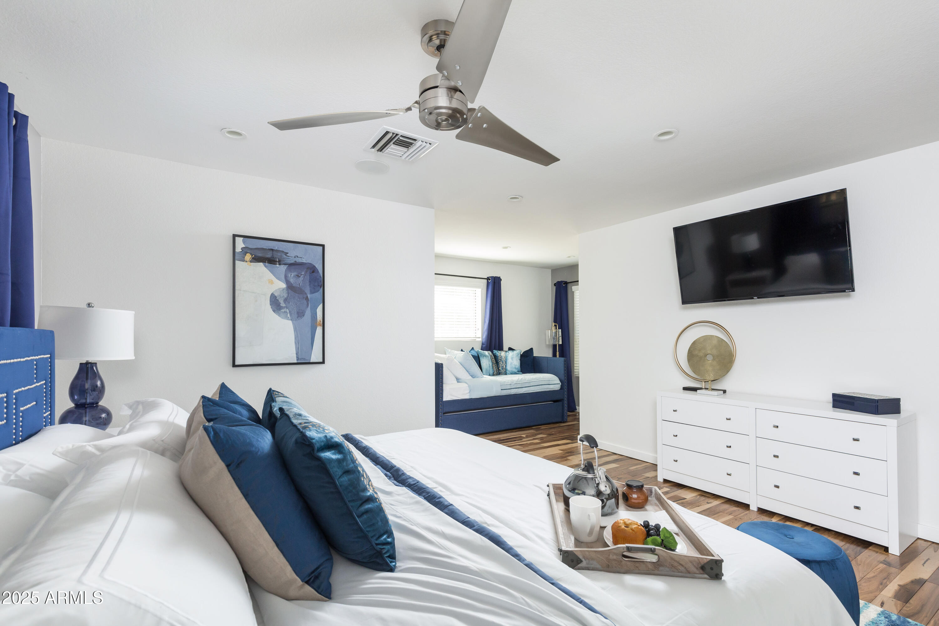 6924 E MARIPOSA Drive, Scottsdale