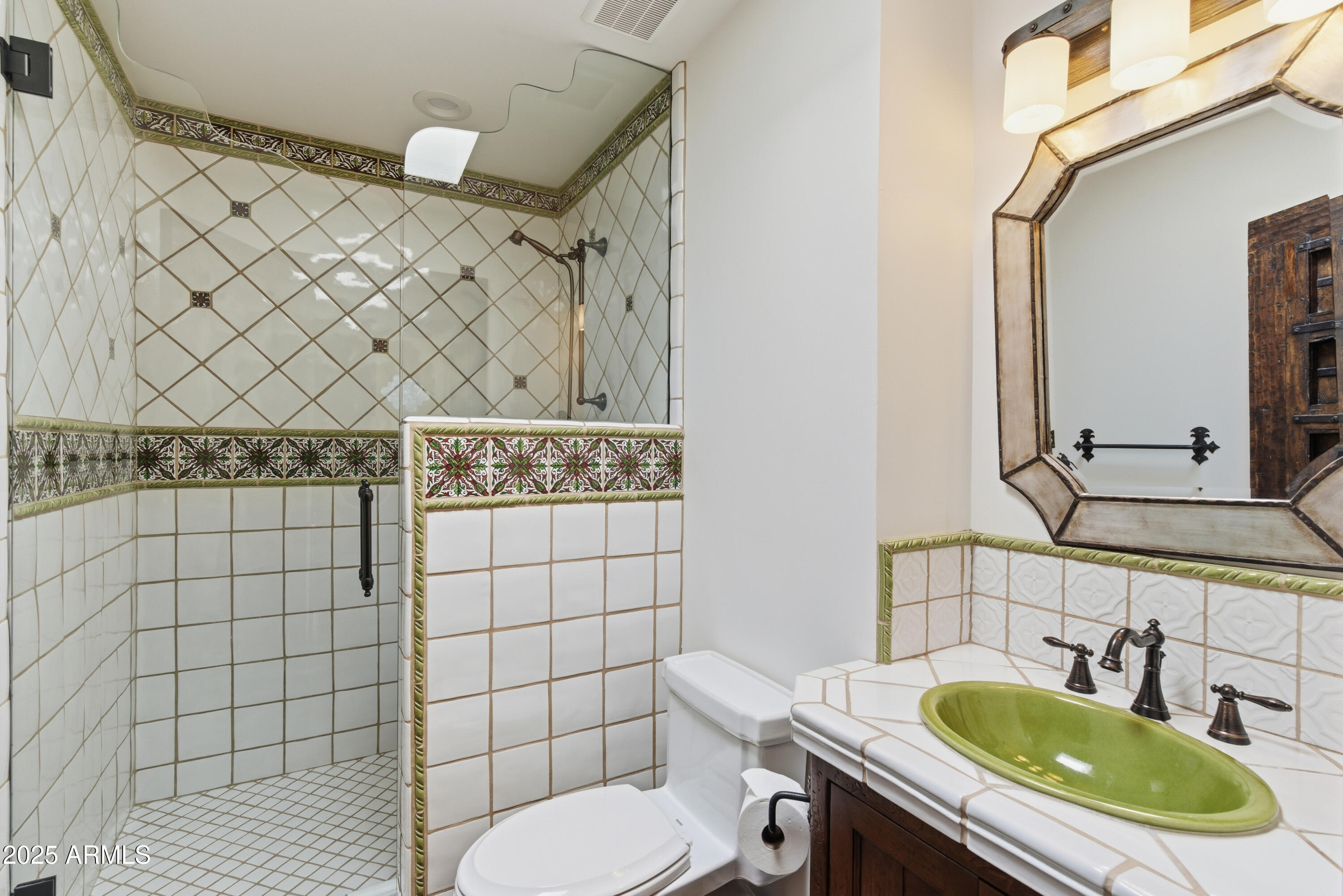 5828 E CACTUS WREN Road