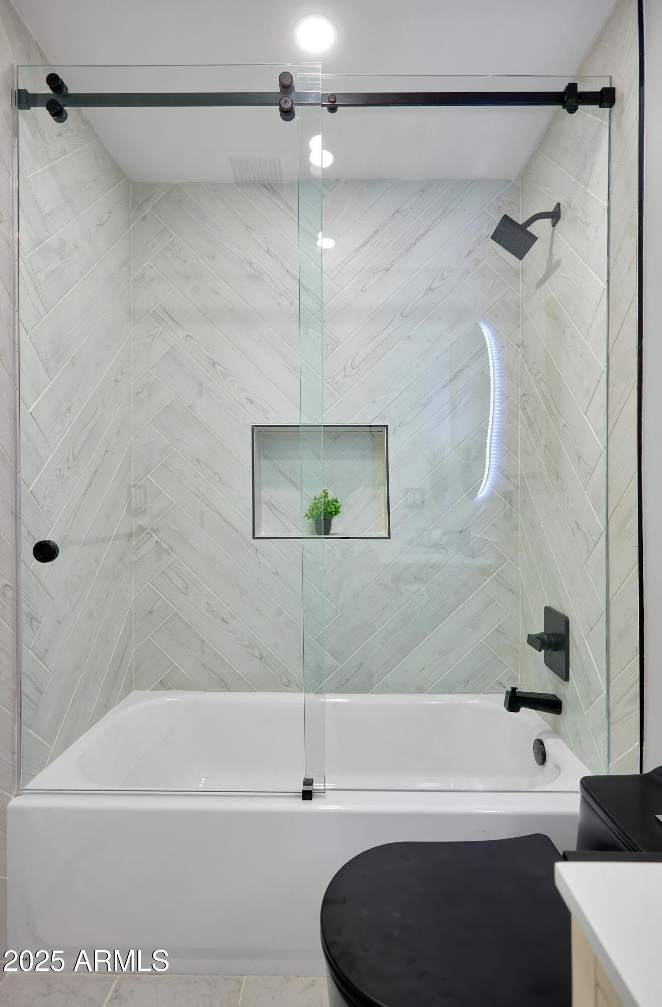 7320 E LATHAM Street