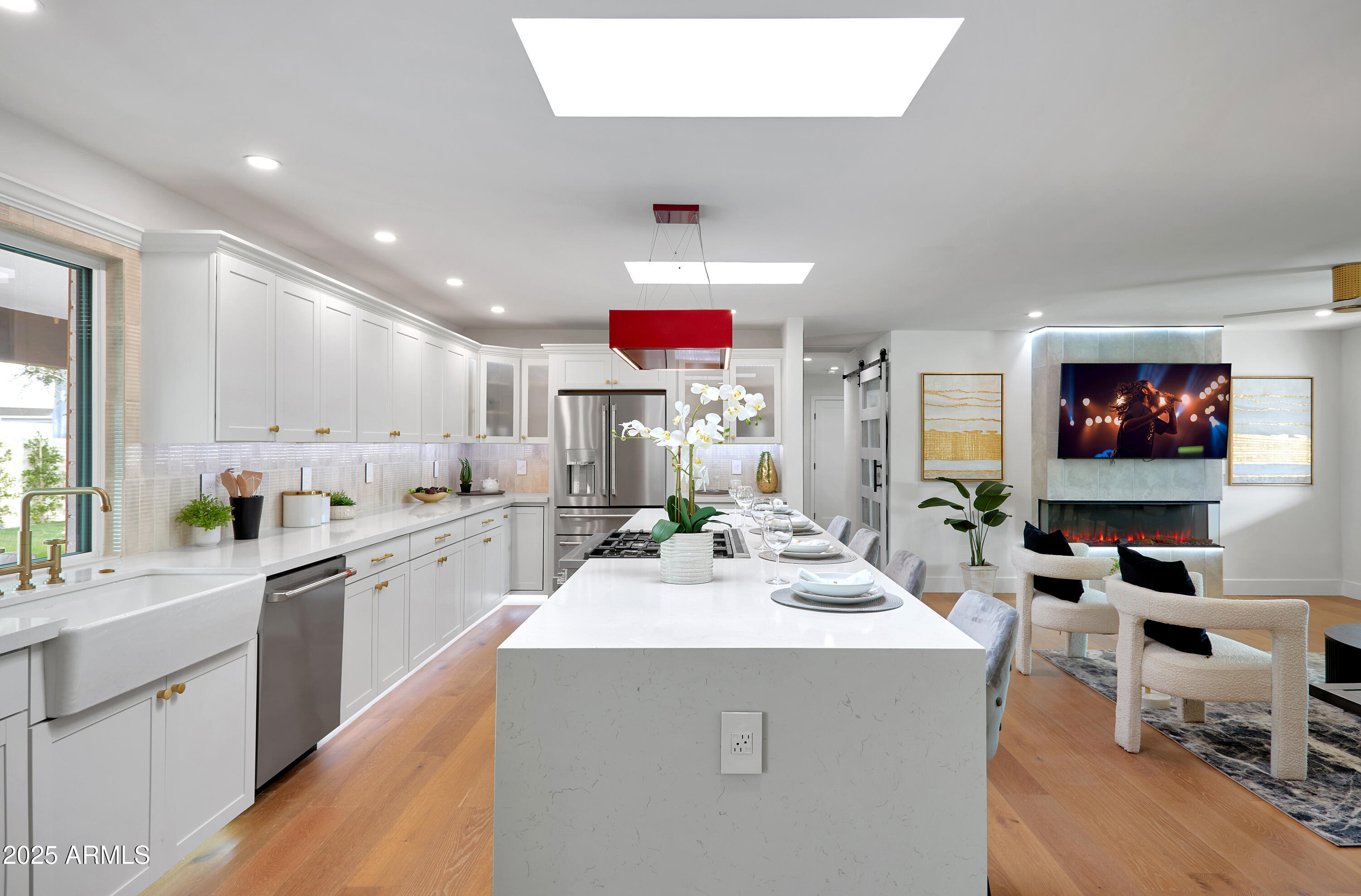 7320 E LATHAM Street