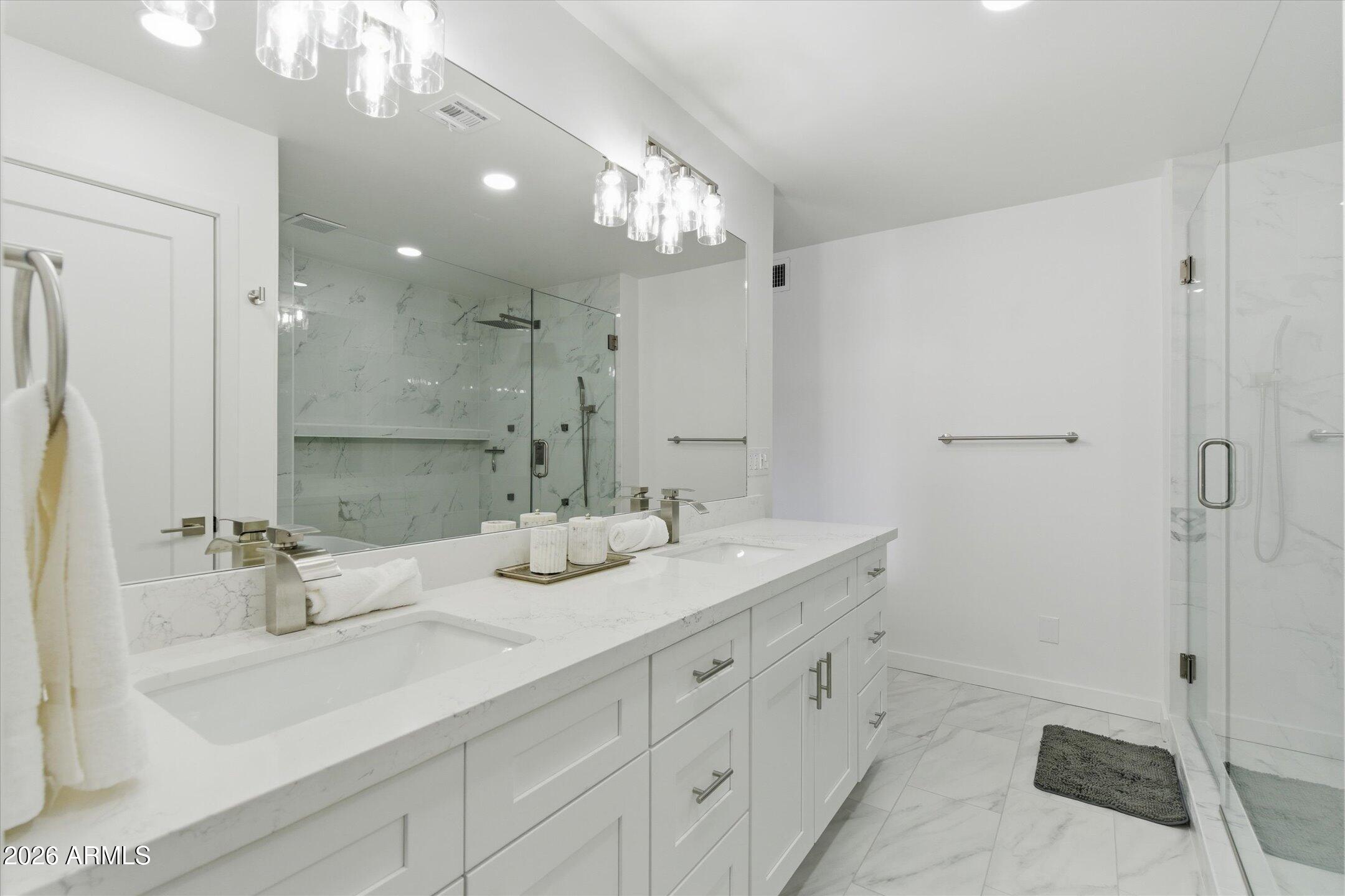 4308 N PARKWAY Avenue