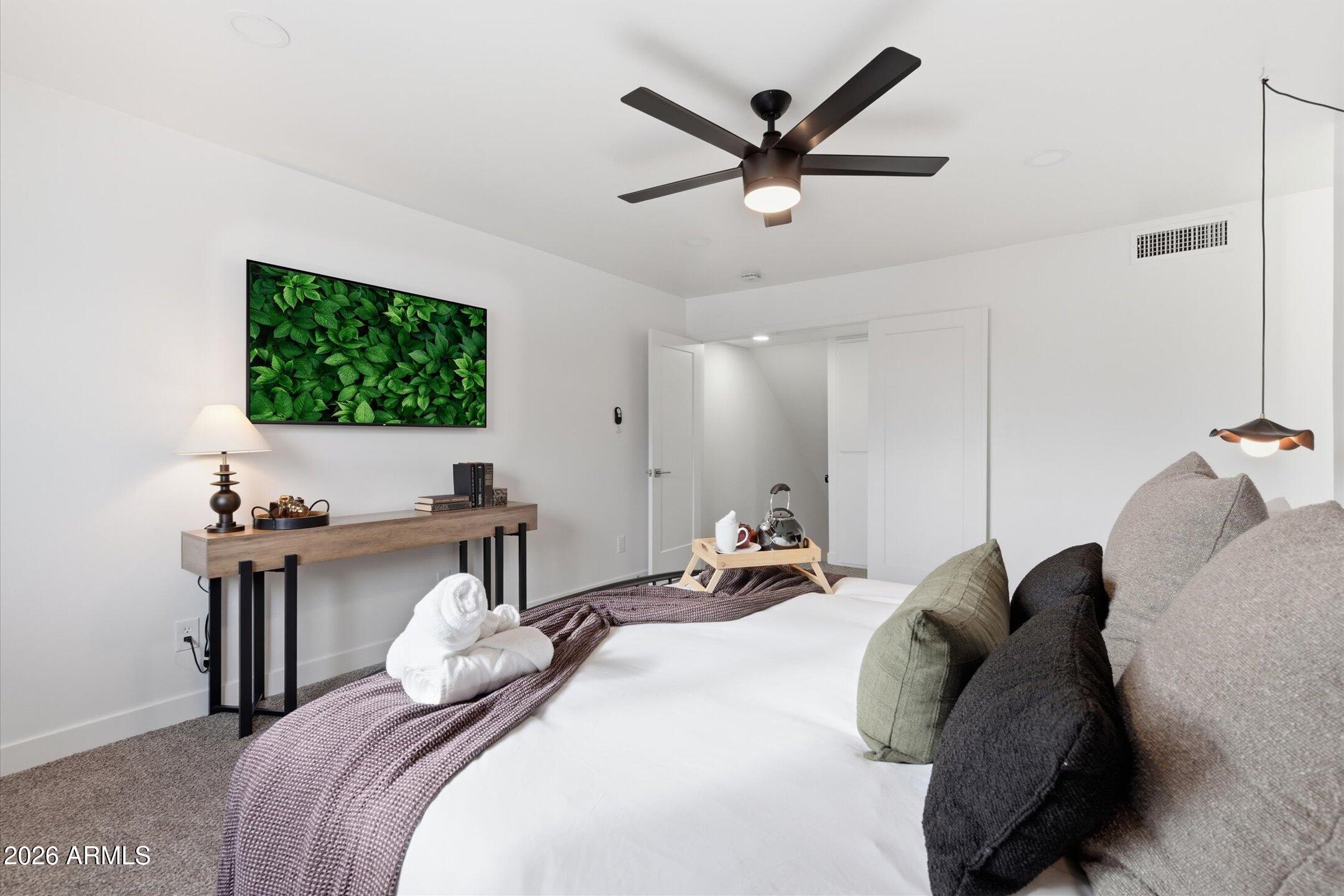 4308 N PARKWAY Avenue