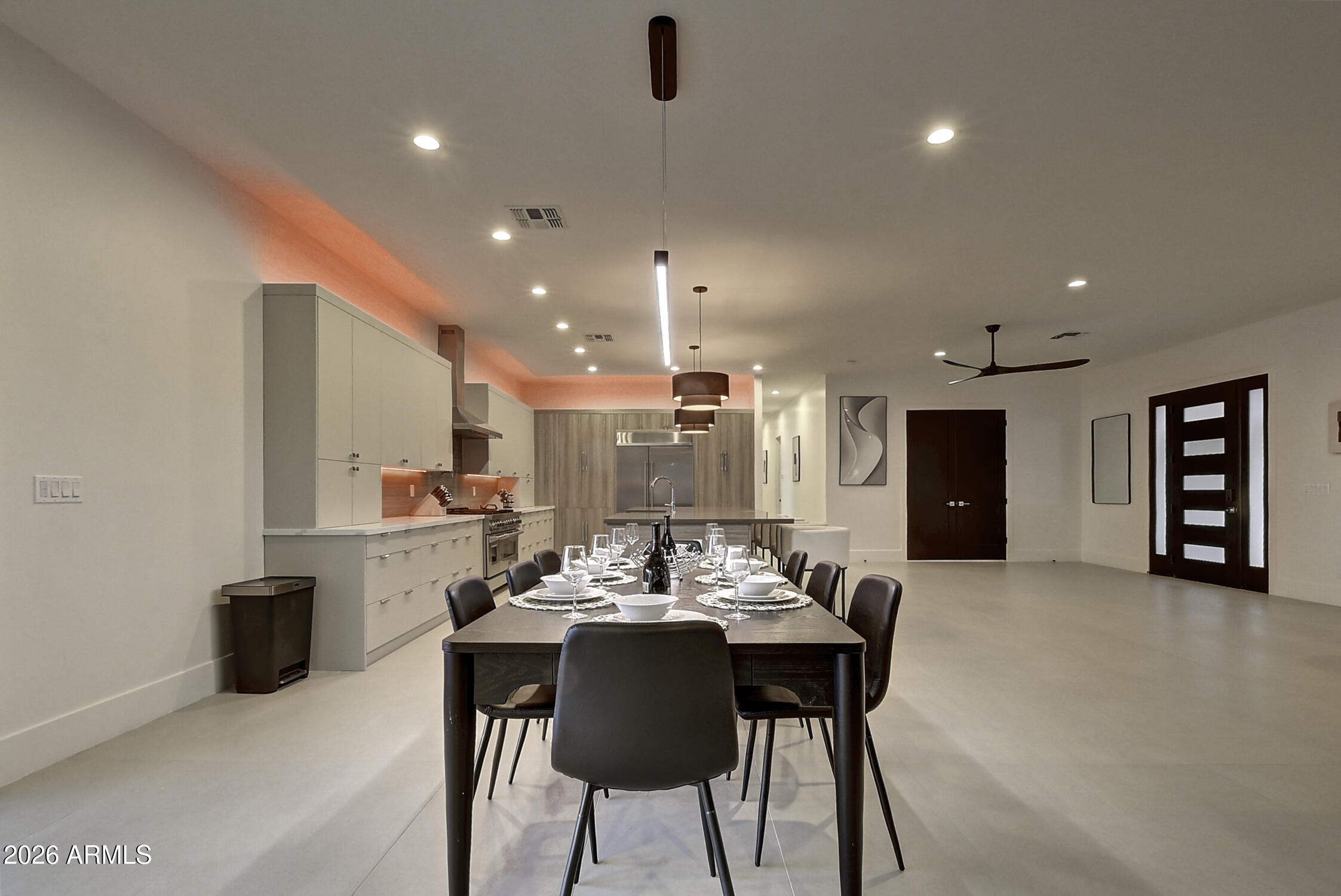 6401 E LARKSPUR Drive