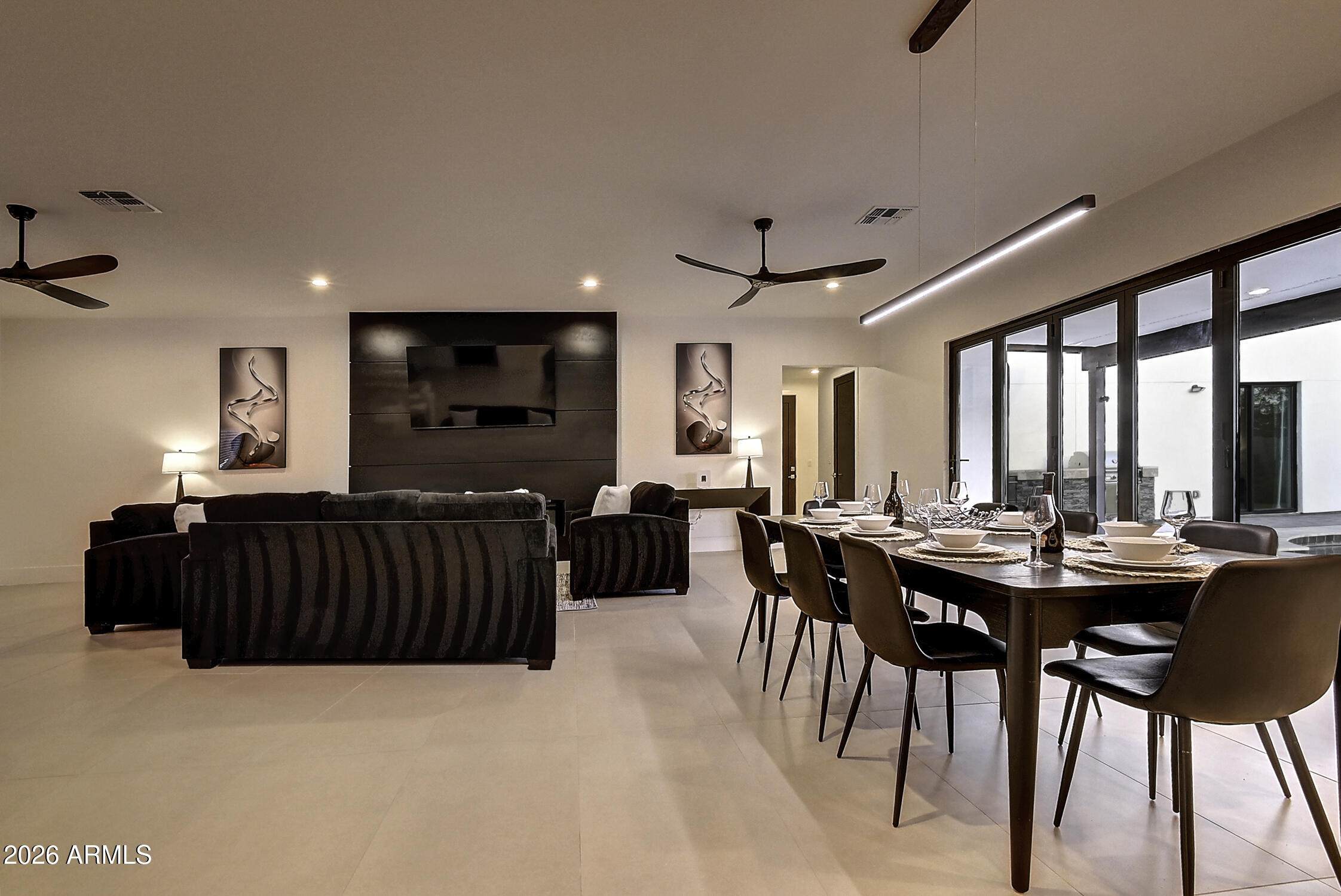 6401 E LARKSPUR Drive