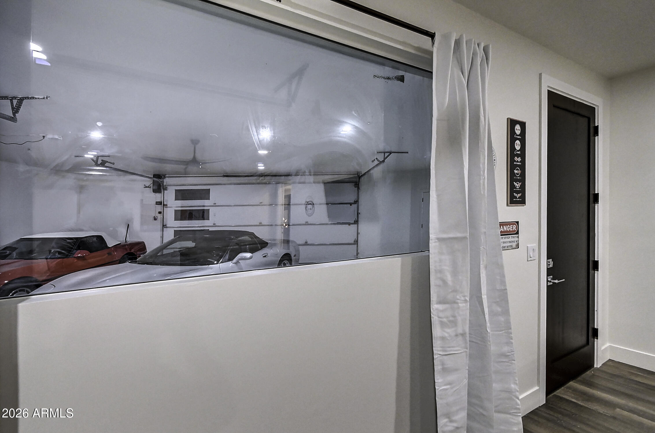 6401 E LARKSPUR Drive