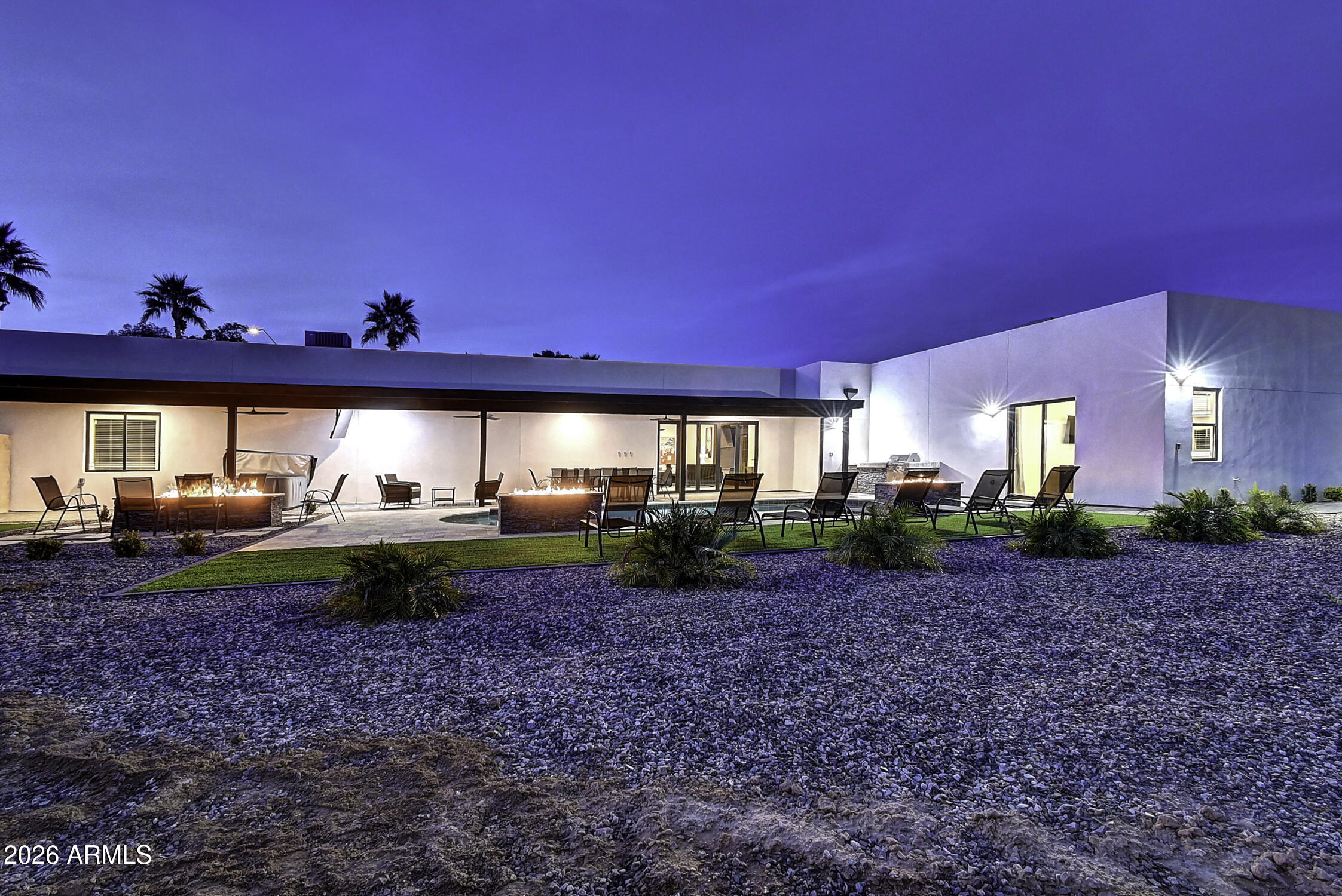 6401 E LARKSPUR Drive