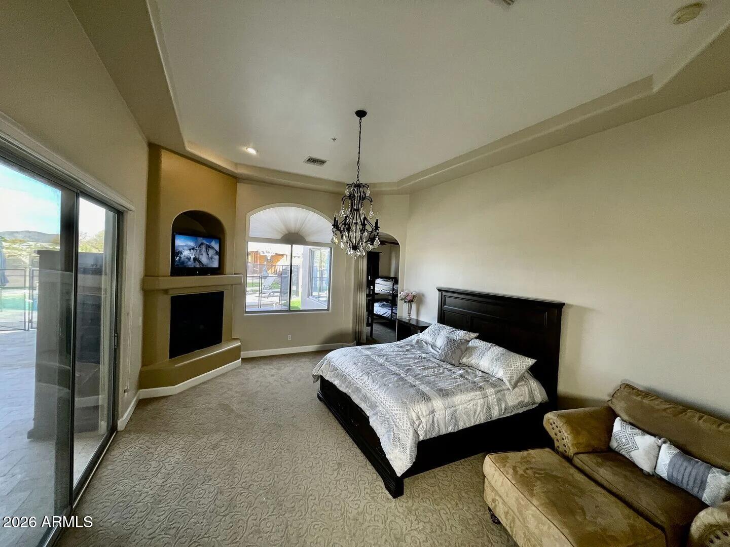 12198 E DOUBLETREE RANCH Road